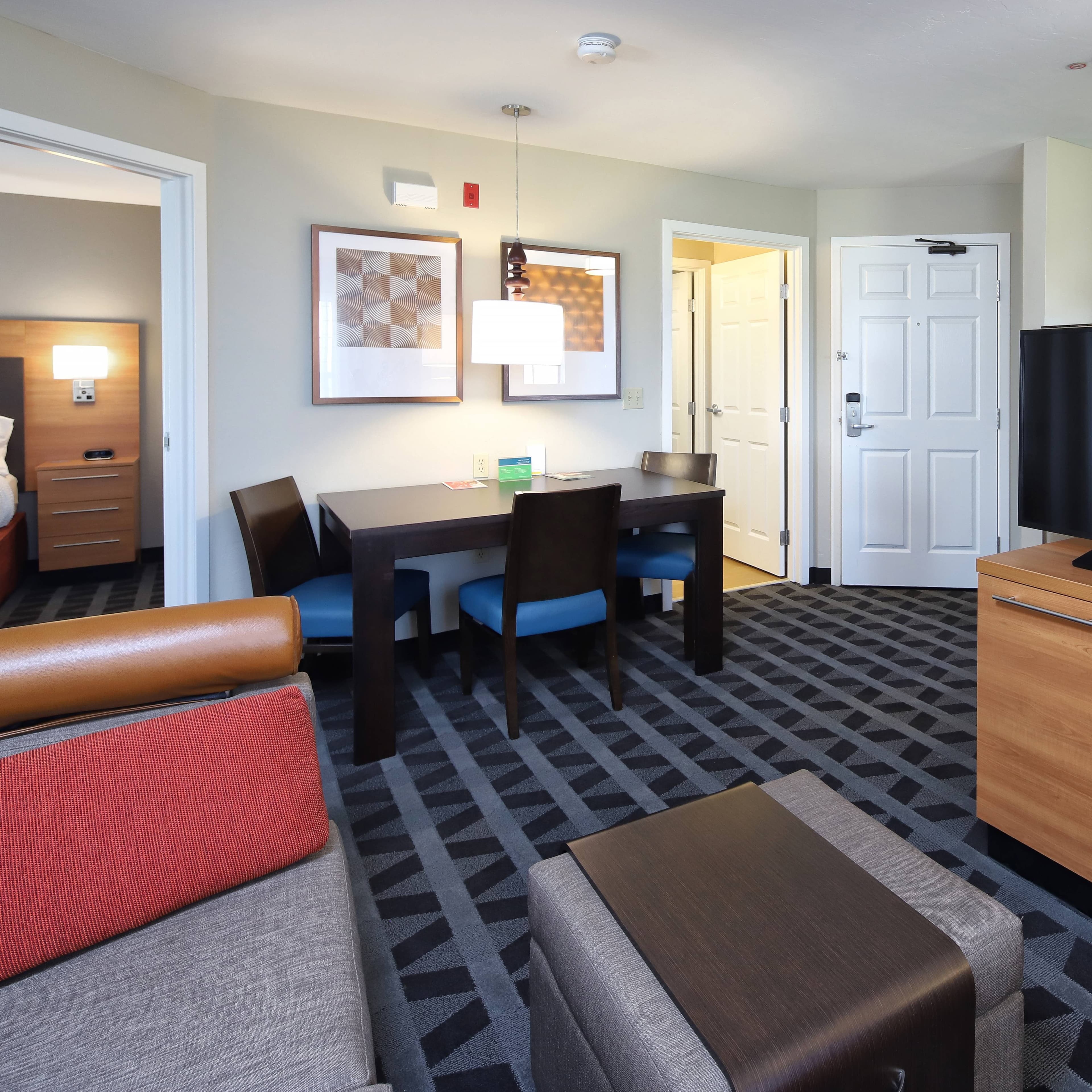 TownePlace Suites Tucson - Image 1
