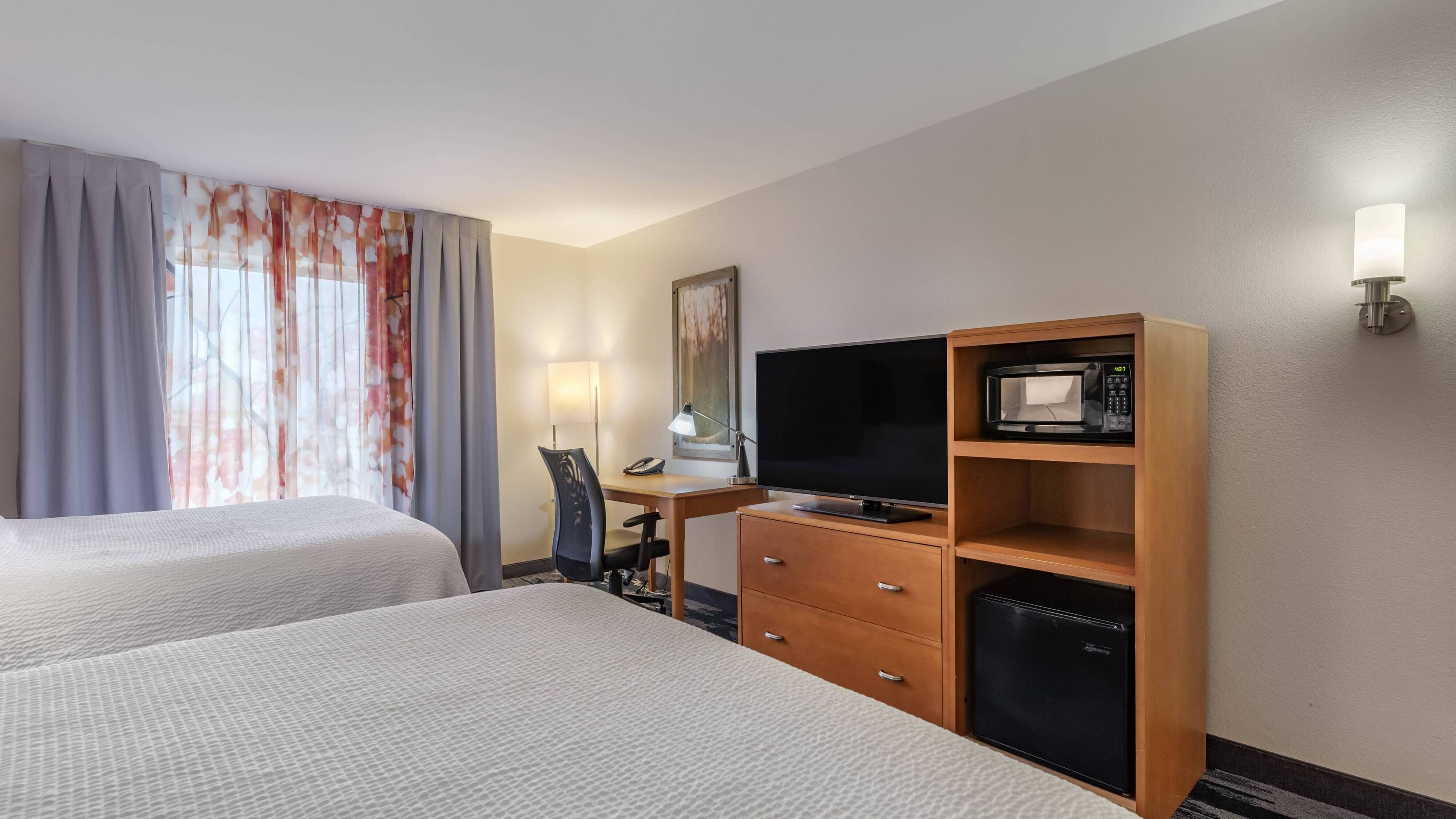Fairfield Inn & Suites Texarkana — 10