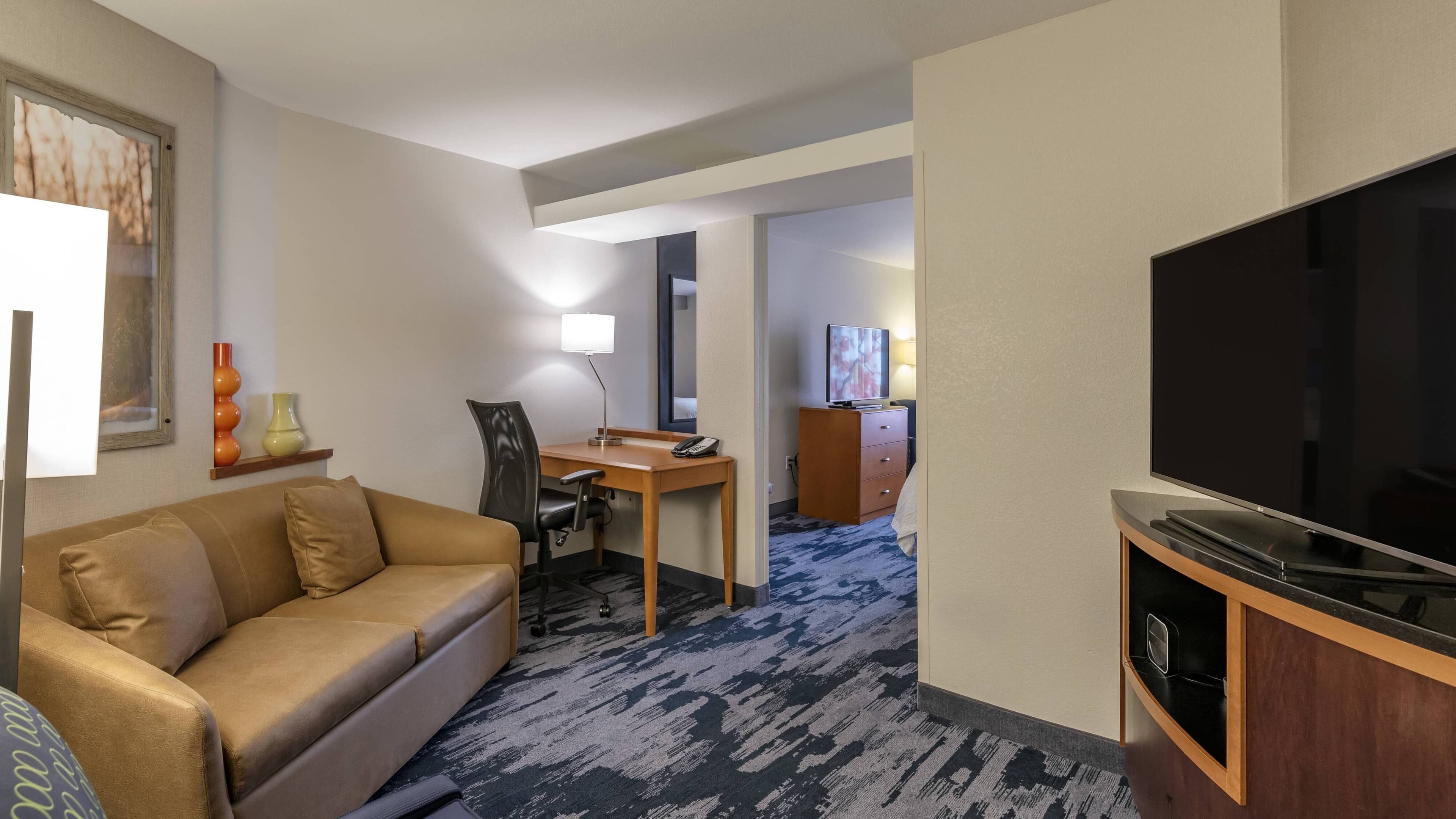 Fairfield Inn & Suites Texarkana - Image 2
