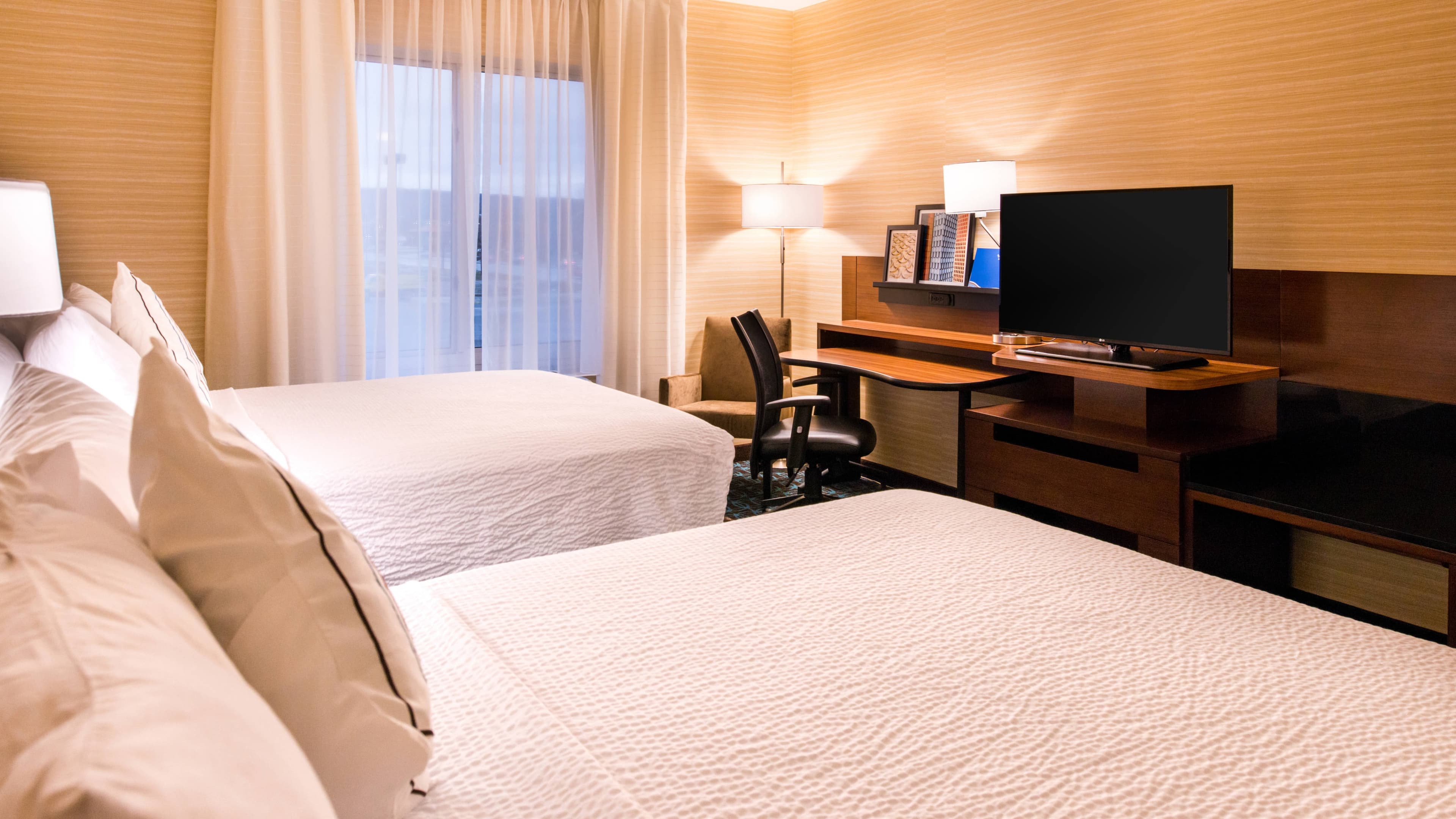 Fairfield Inn & Suites Utica — 6