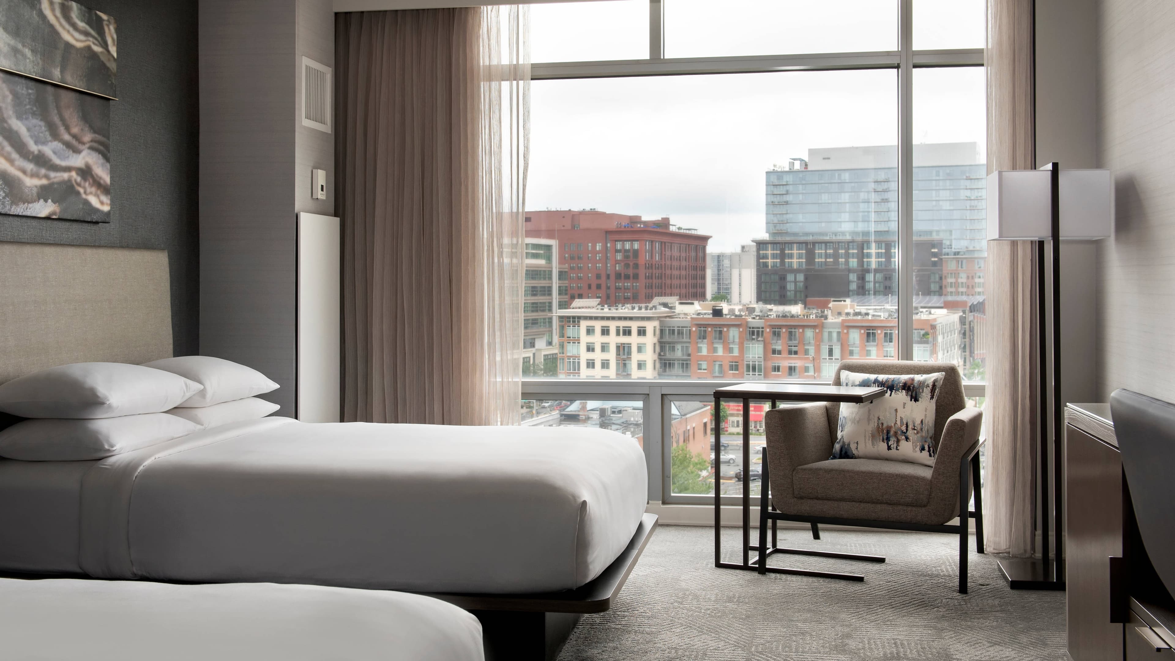 Bethesda North Marriott Hotel & Conference Center - Image 2