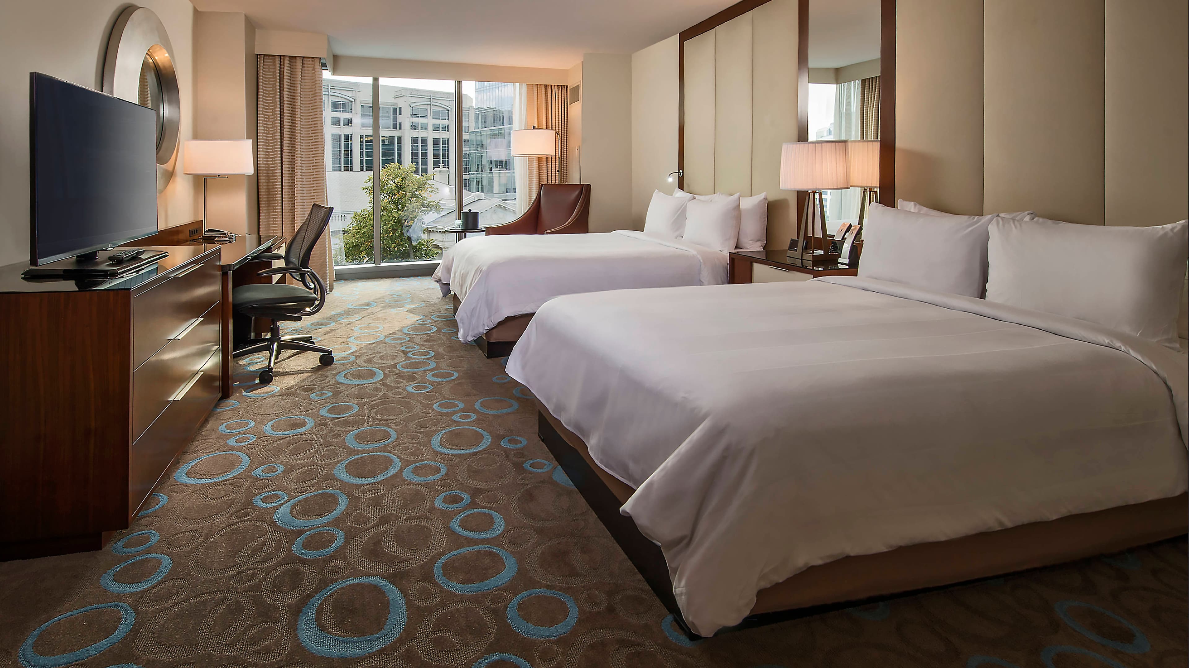 Marriott Marquis Washington, DC - Image 2