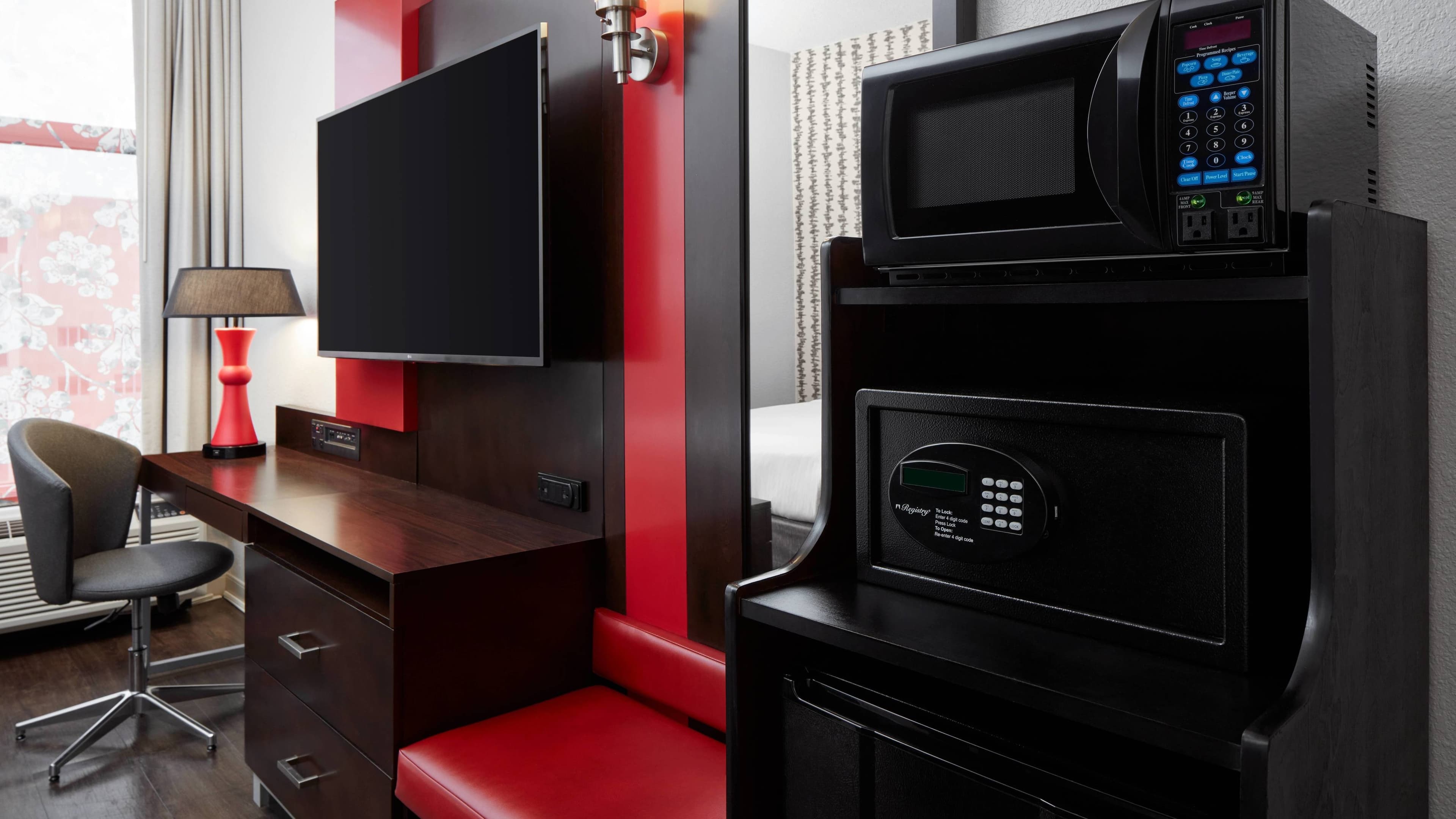 Fairfield Inn & Suites Washington, DC/Downtown — 11