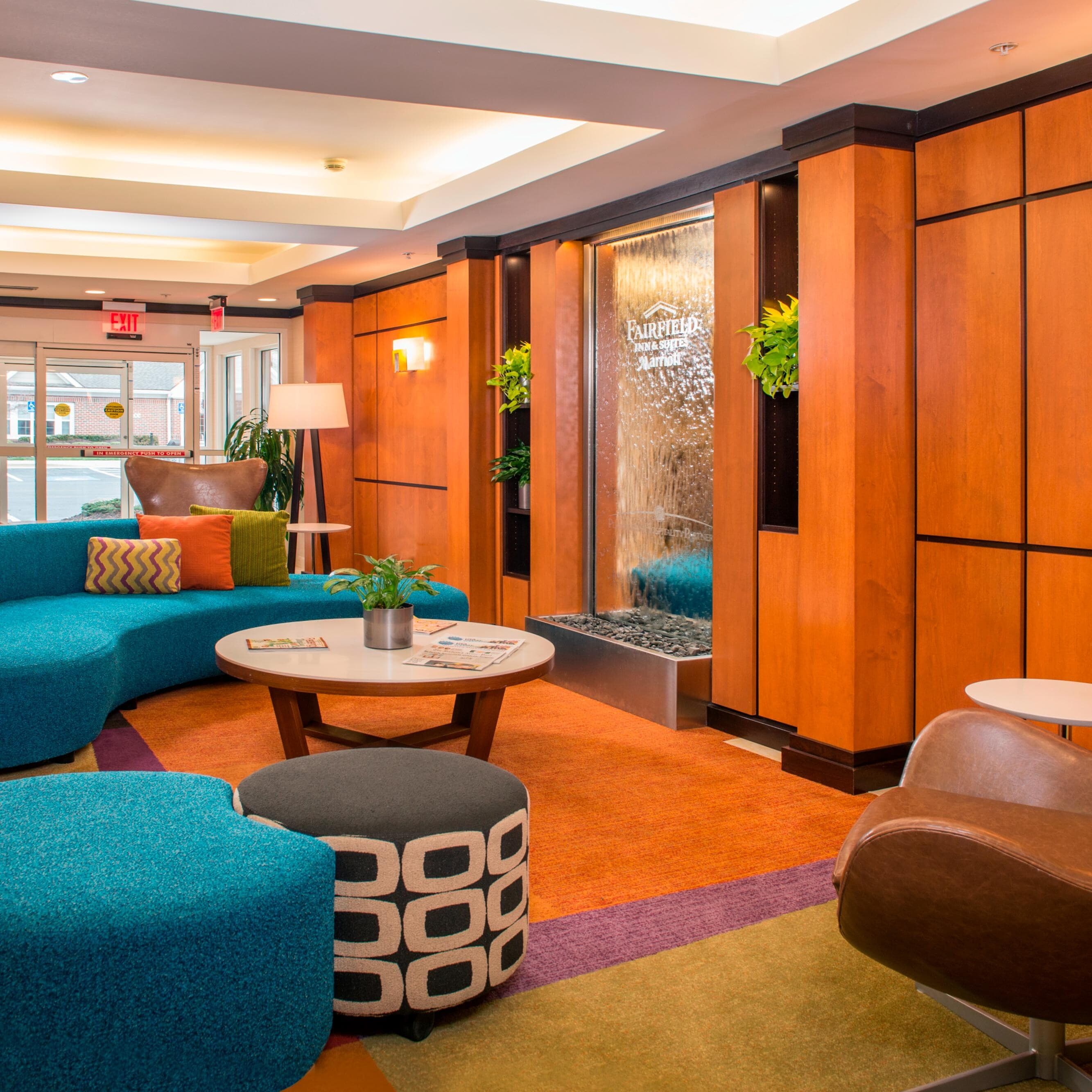 Fairfield Inn & Suites Frederick - Image 1