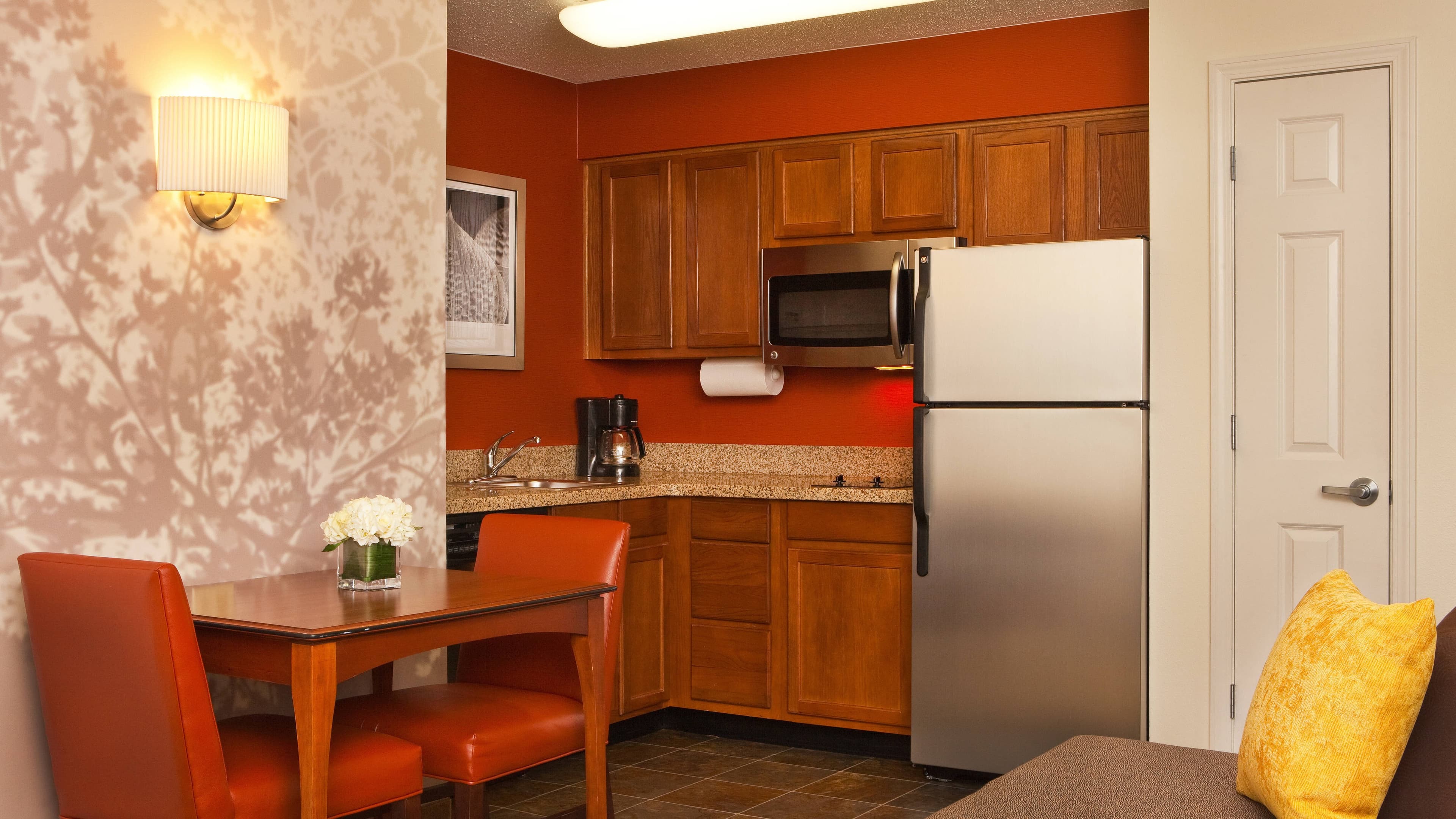 1 Bedroom Suite - Image 5