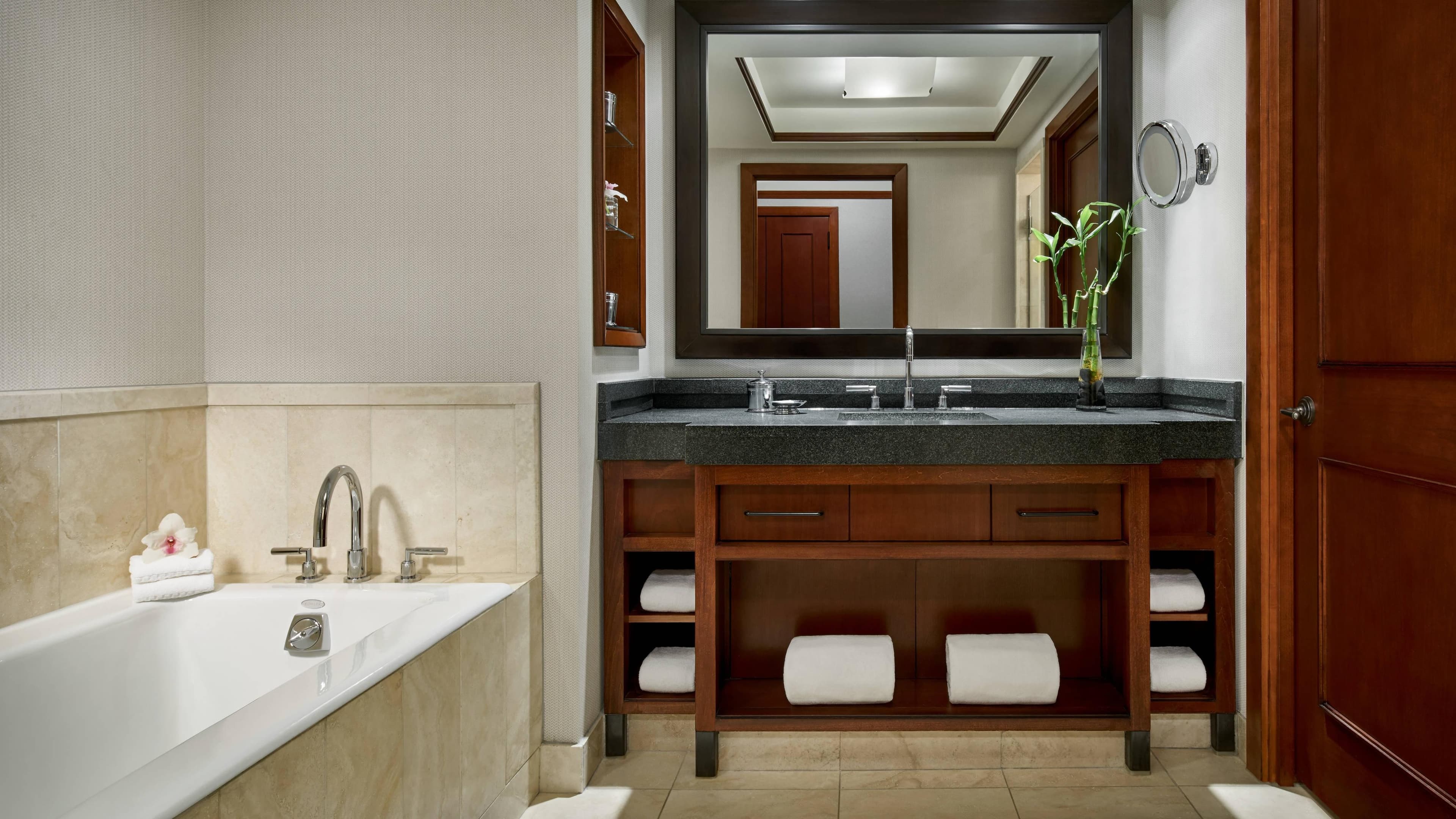 Premier Room - Image 2