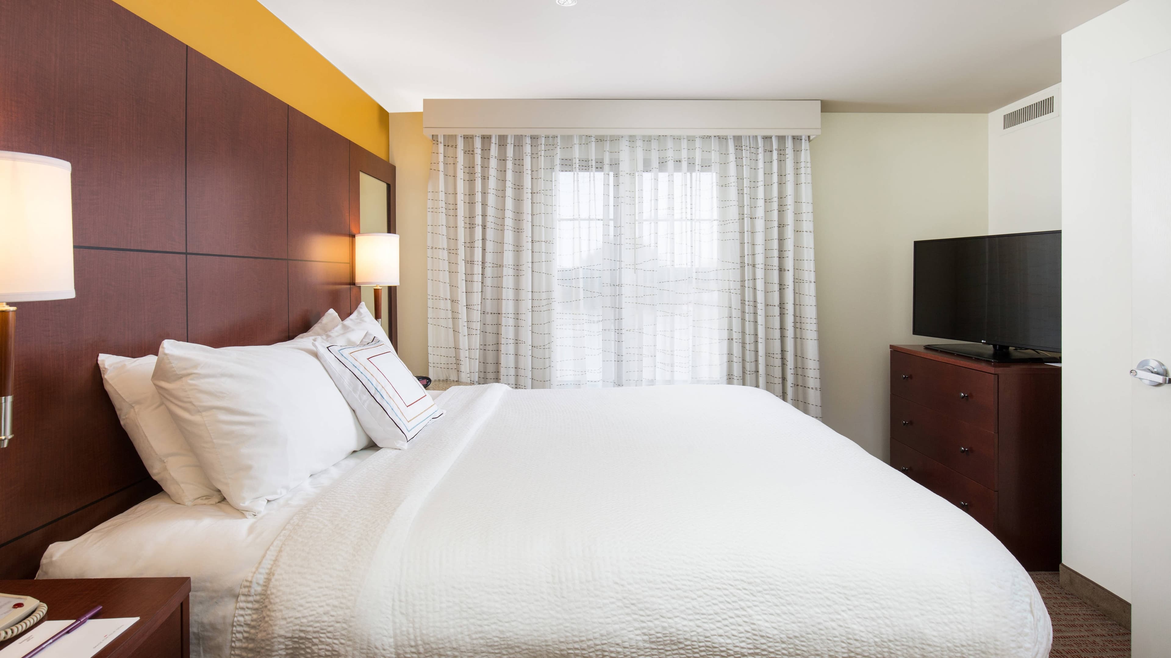 Residence Inn Springfield Old Keene Mill — 8
