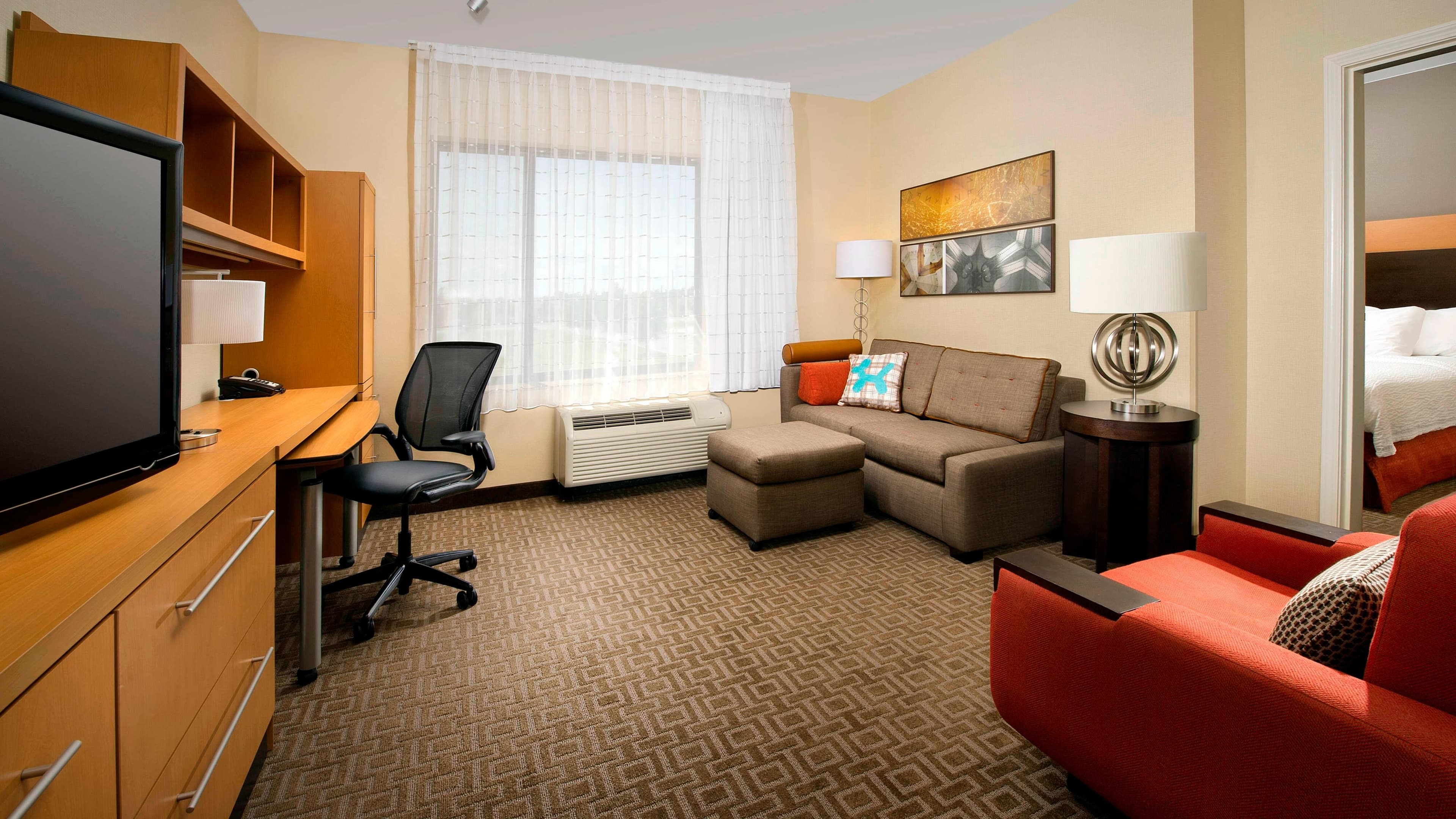 TownePlace Suites Lexington Park Patuxent River Naval Air Station - Image 2