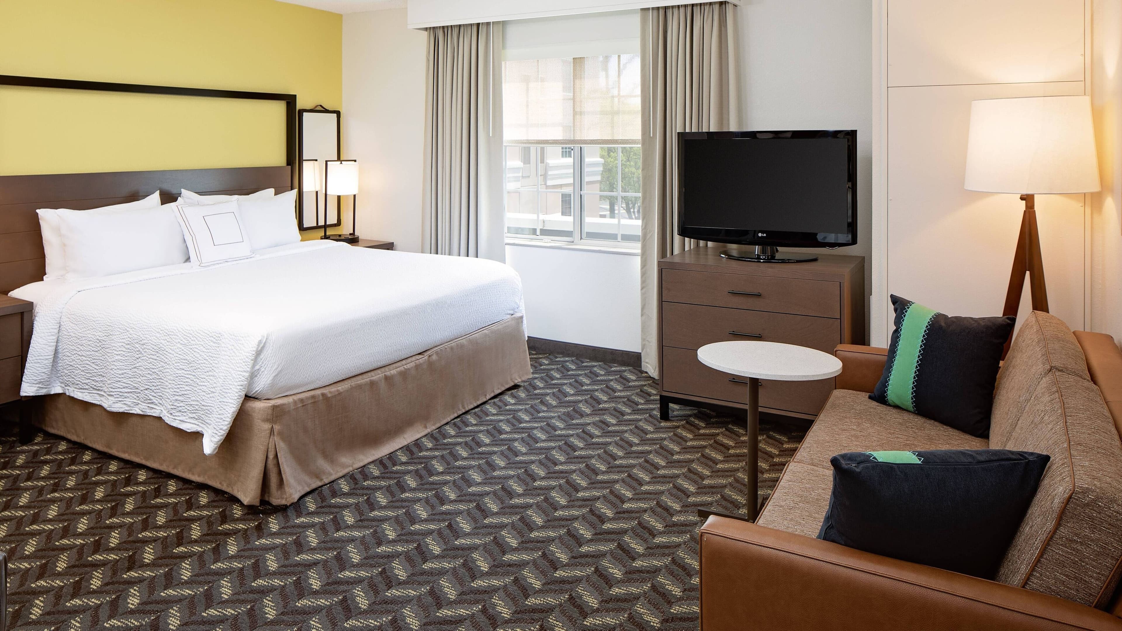 Residence Inn Tysons - Image 5