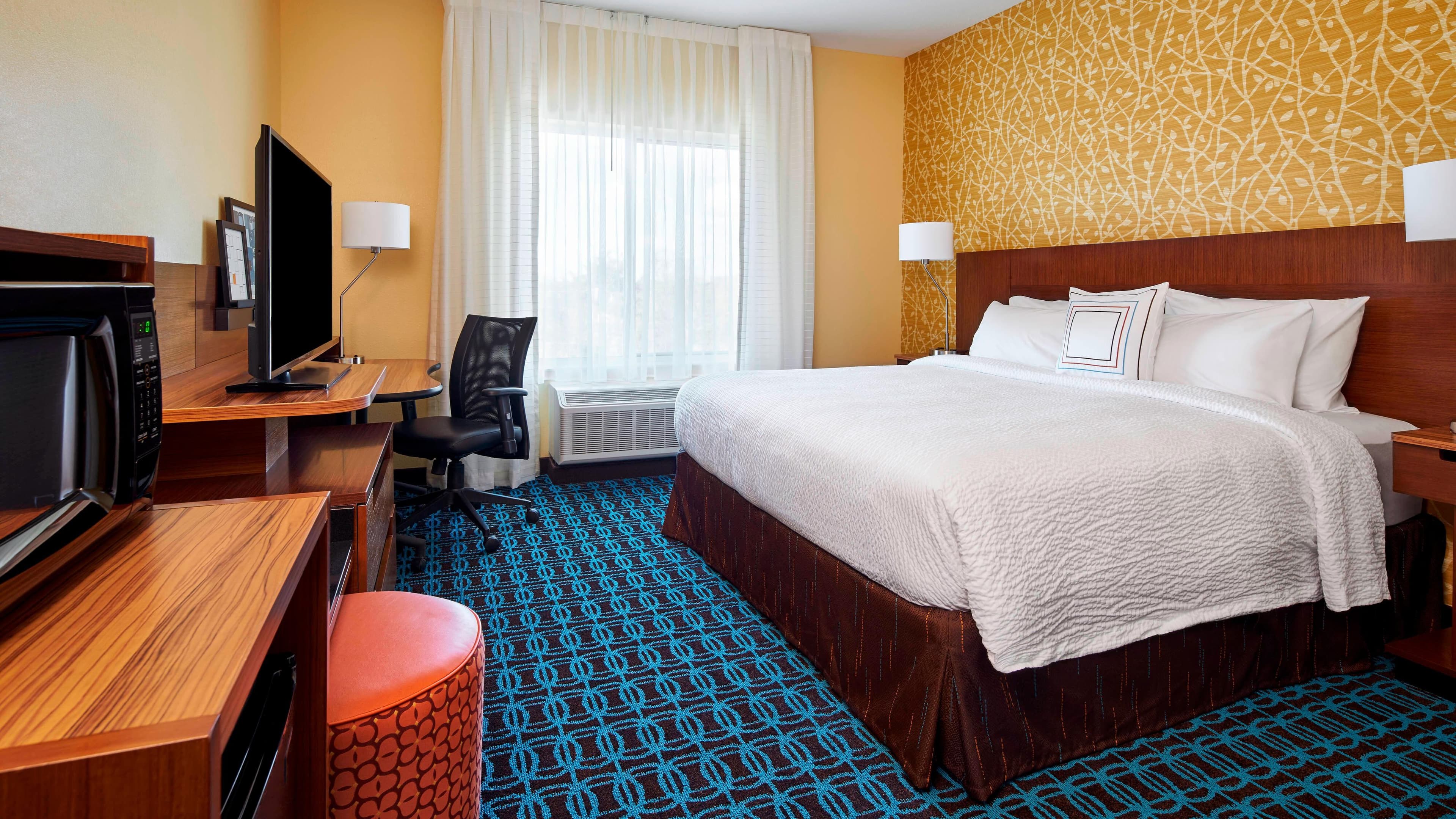 Fairfield Inn & Suites Alexandria - Image 2