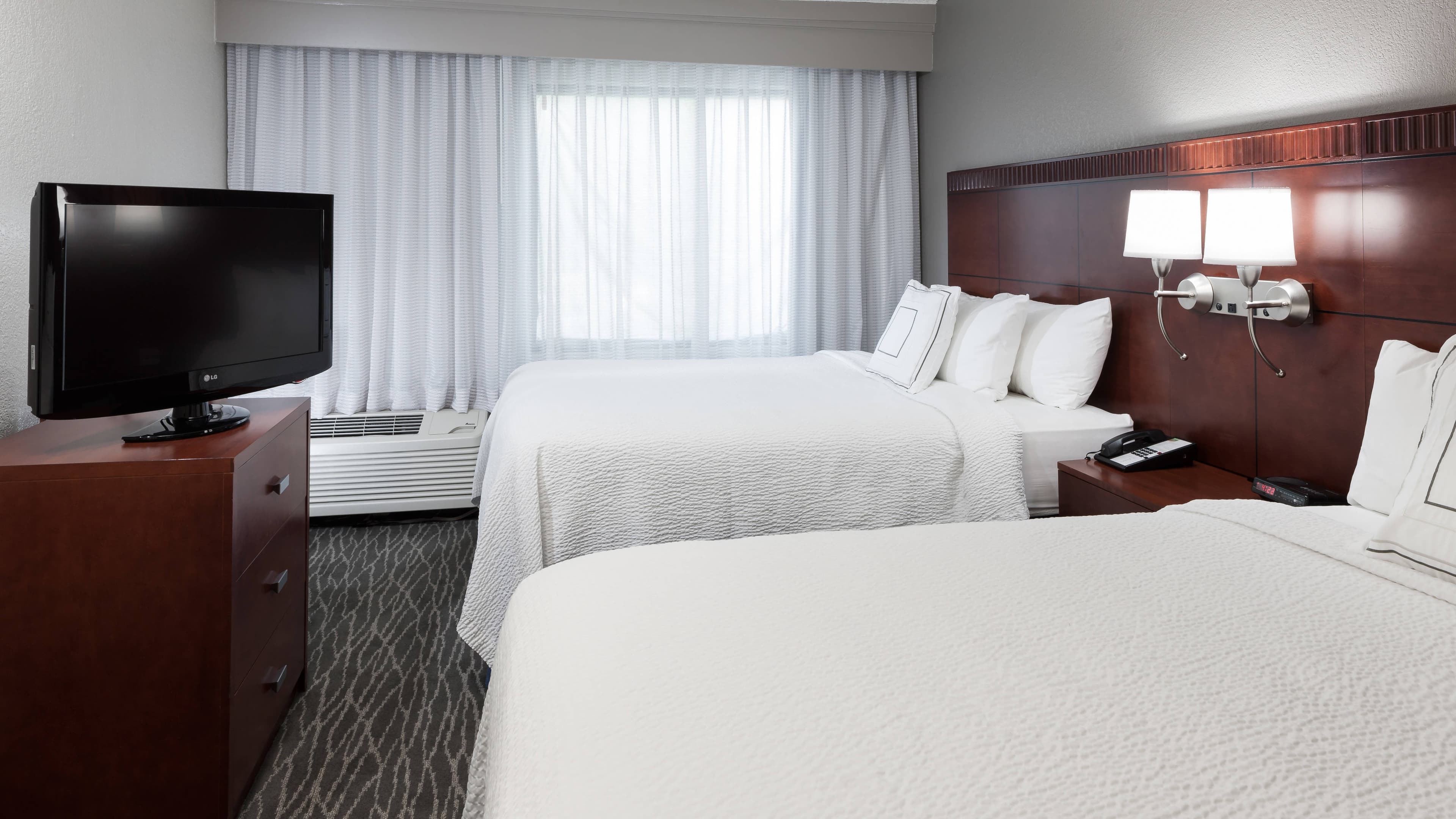 Courtyard Waco - Image 5