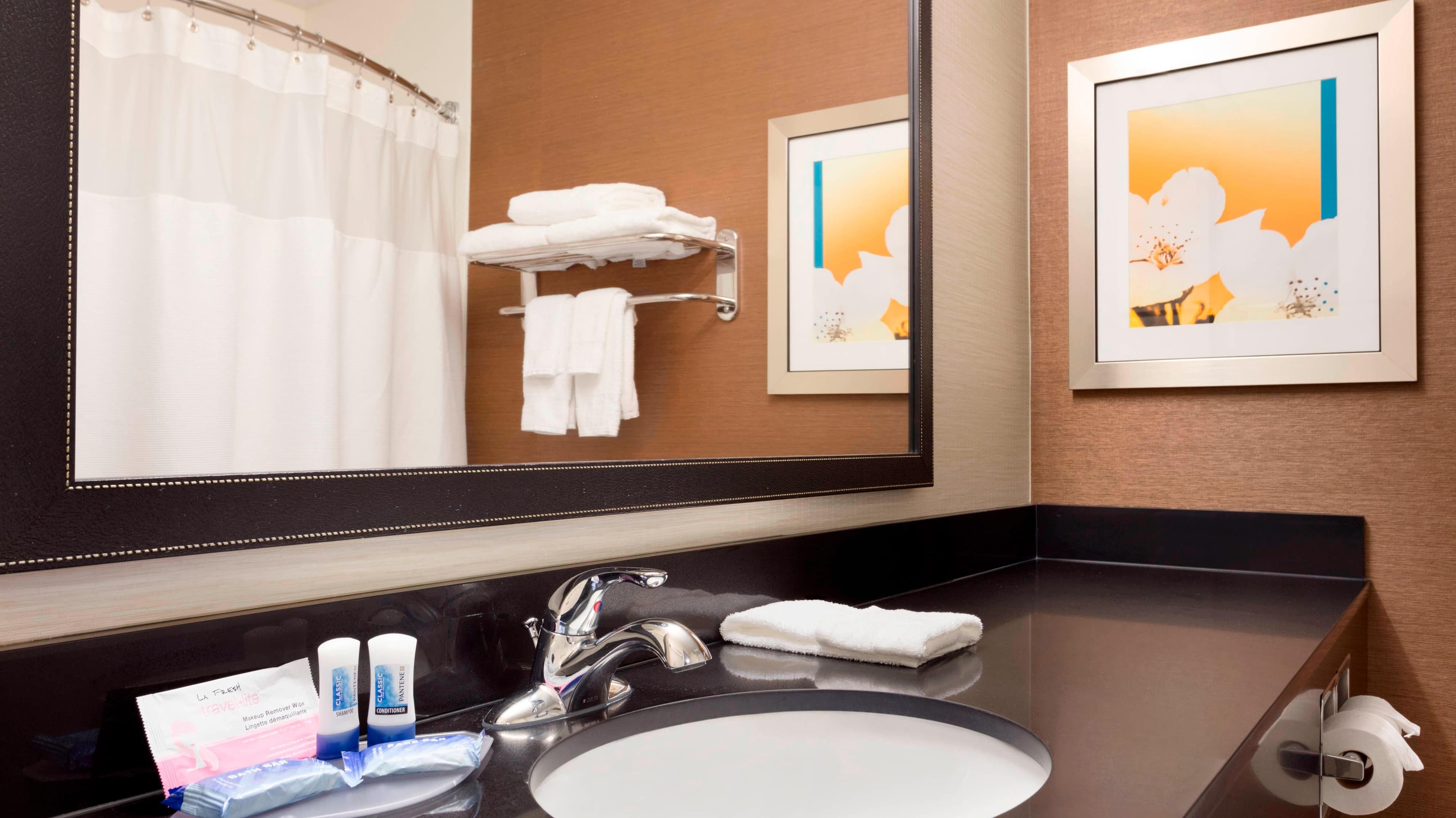 Fairfield Inn & Suites Waco South - Image 4