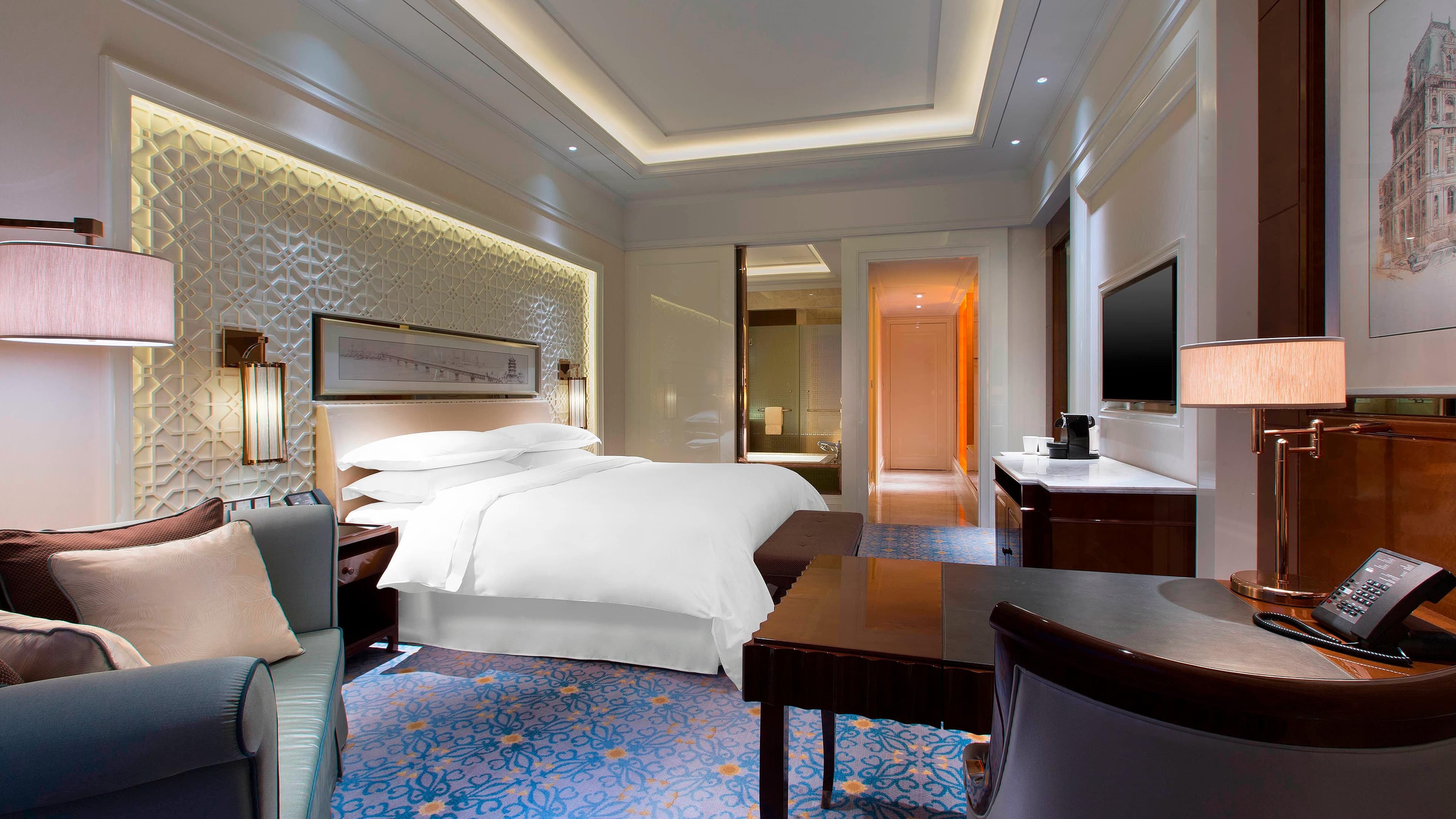 Sheraton Grand Wuhan Hankou Hotel — 9