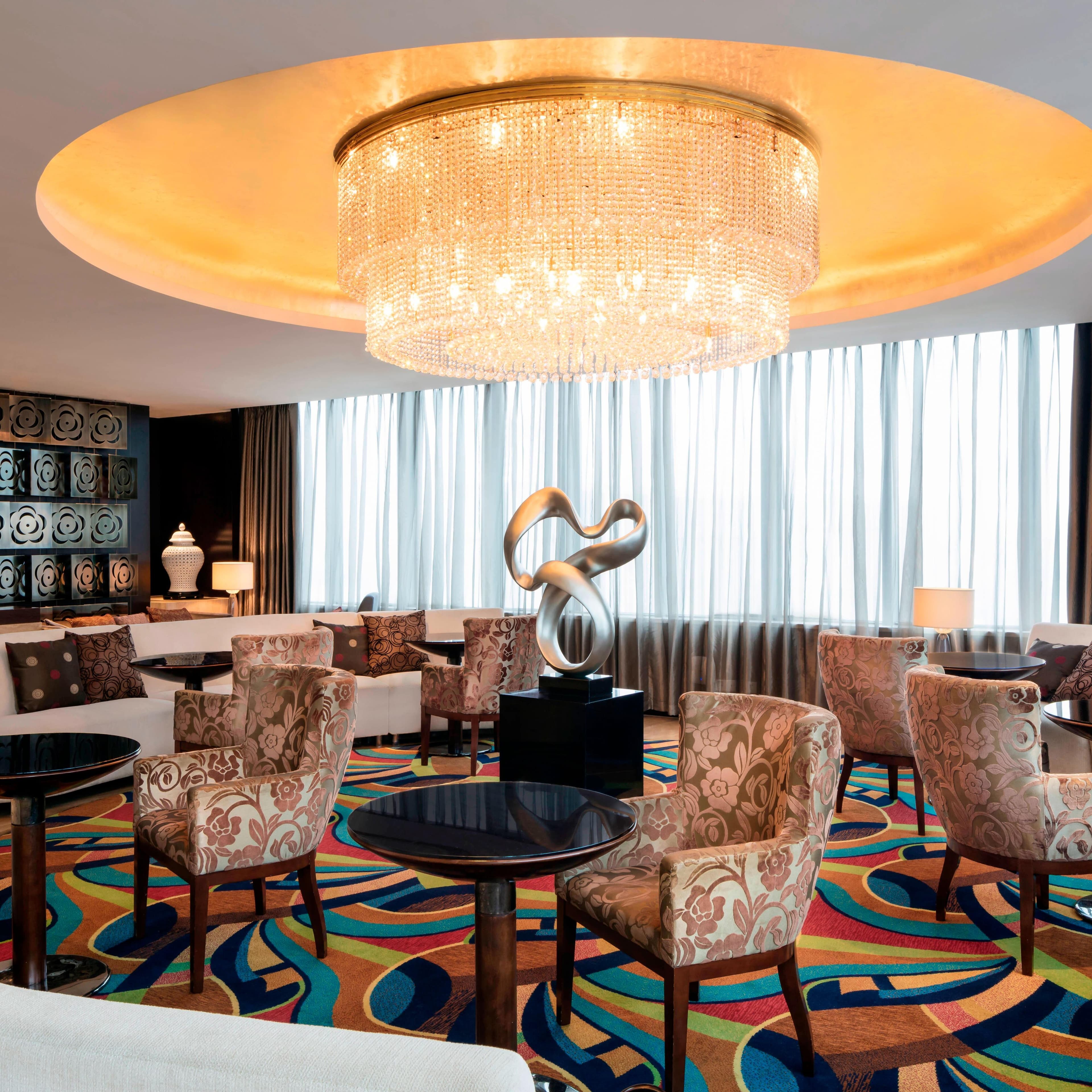 Sheraton Wuxi Binhu Hotel - Image 1