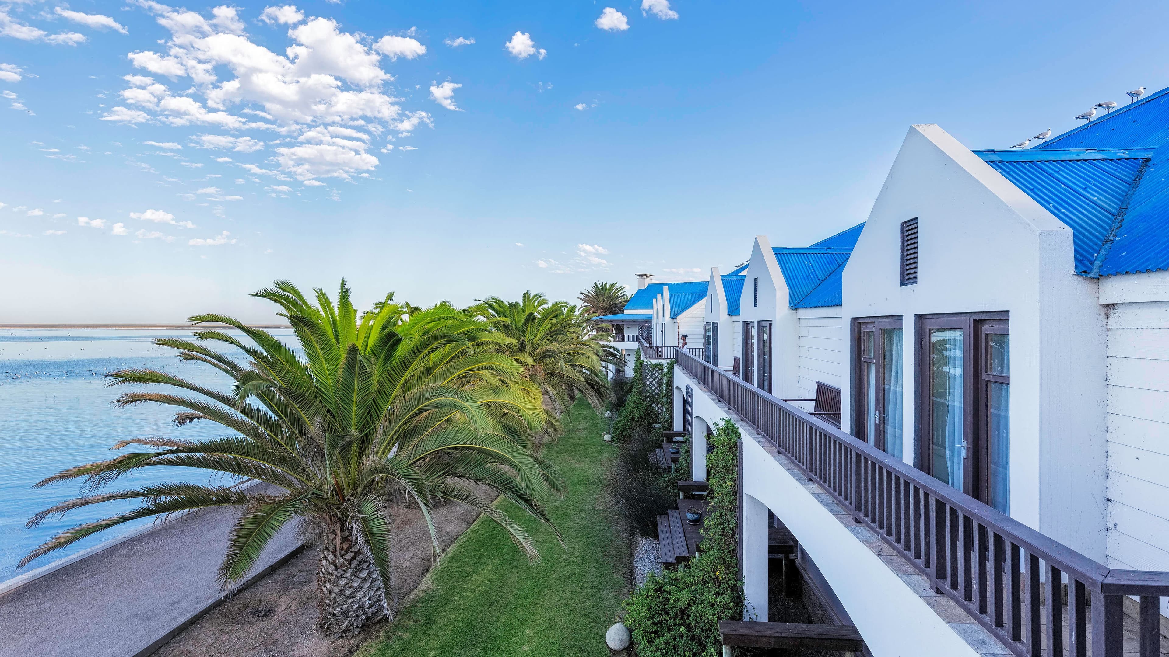 Protea Hotel Walvis Bay Pelican Bay - Image 2