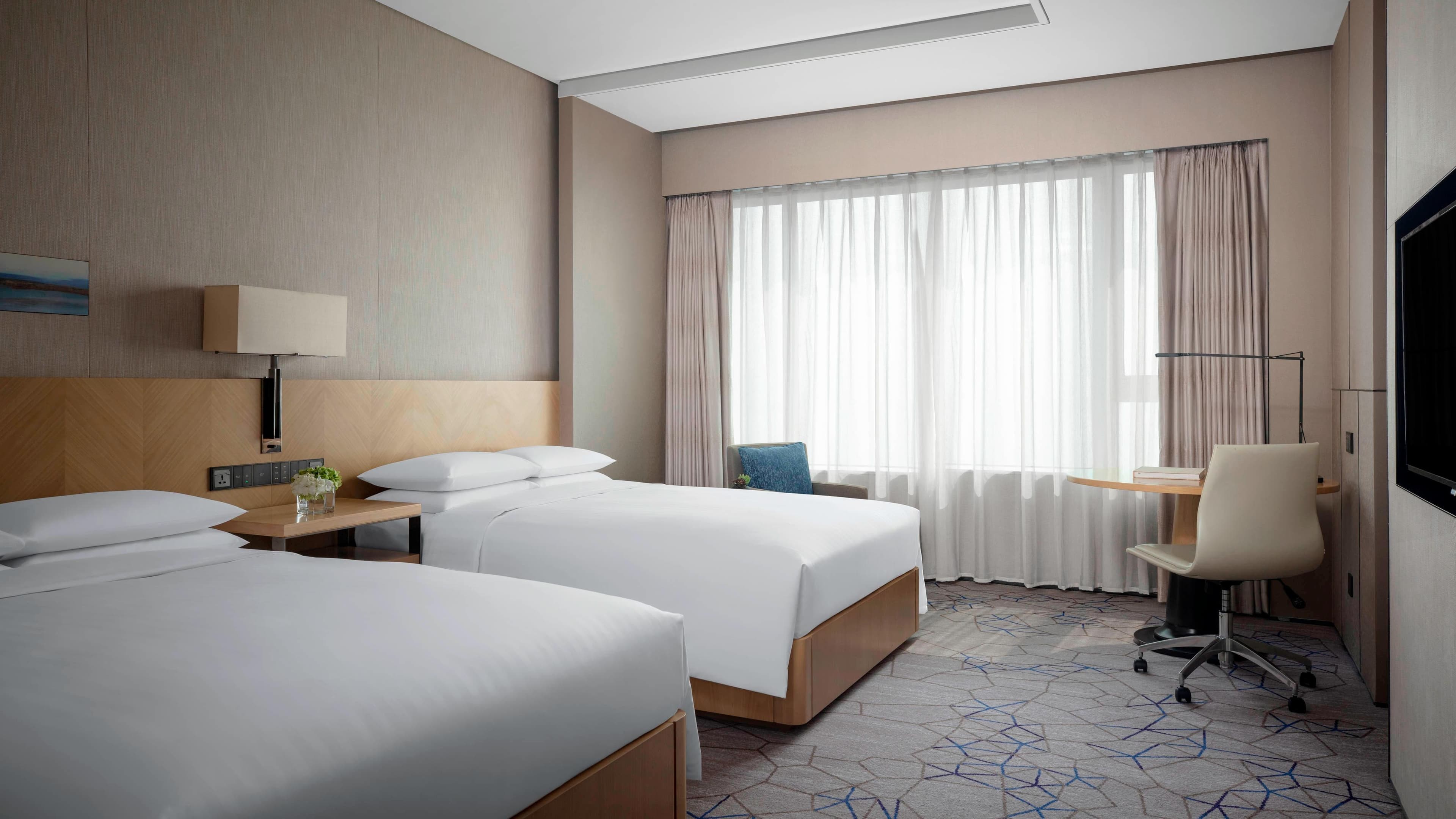 Xiamen Marriott Hotel Haicang - Image 2