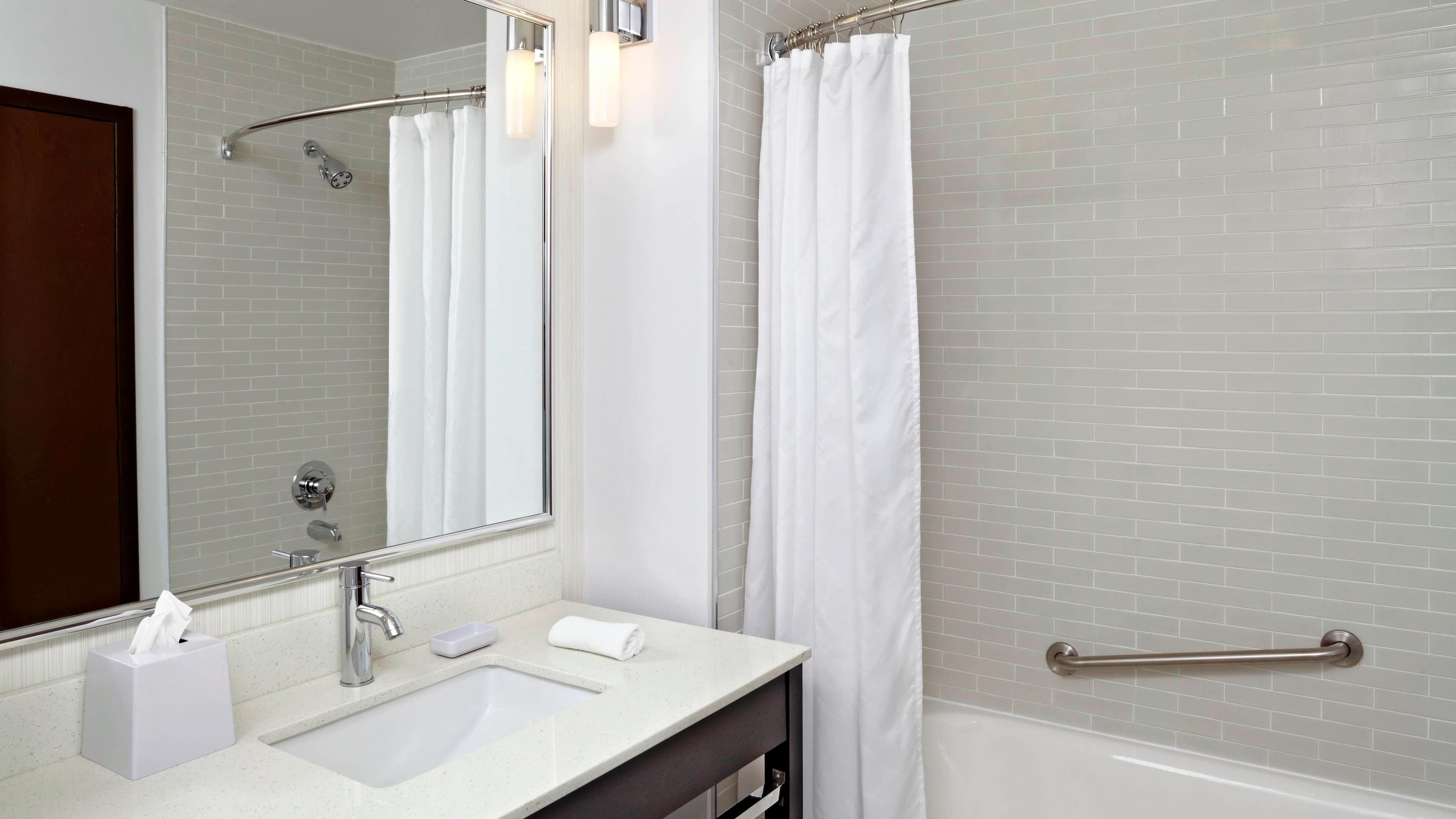 Larger Guest room - Image 2