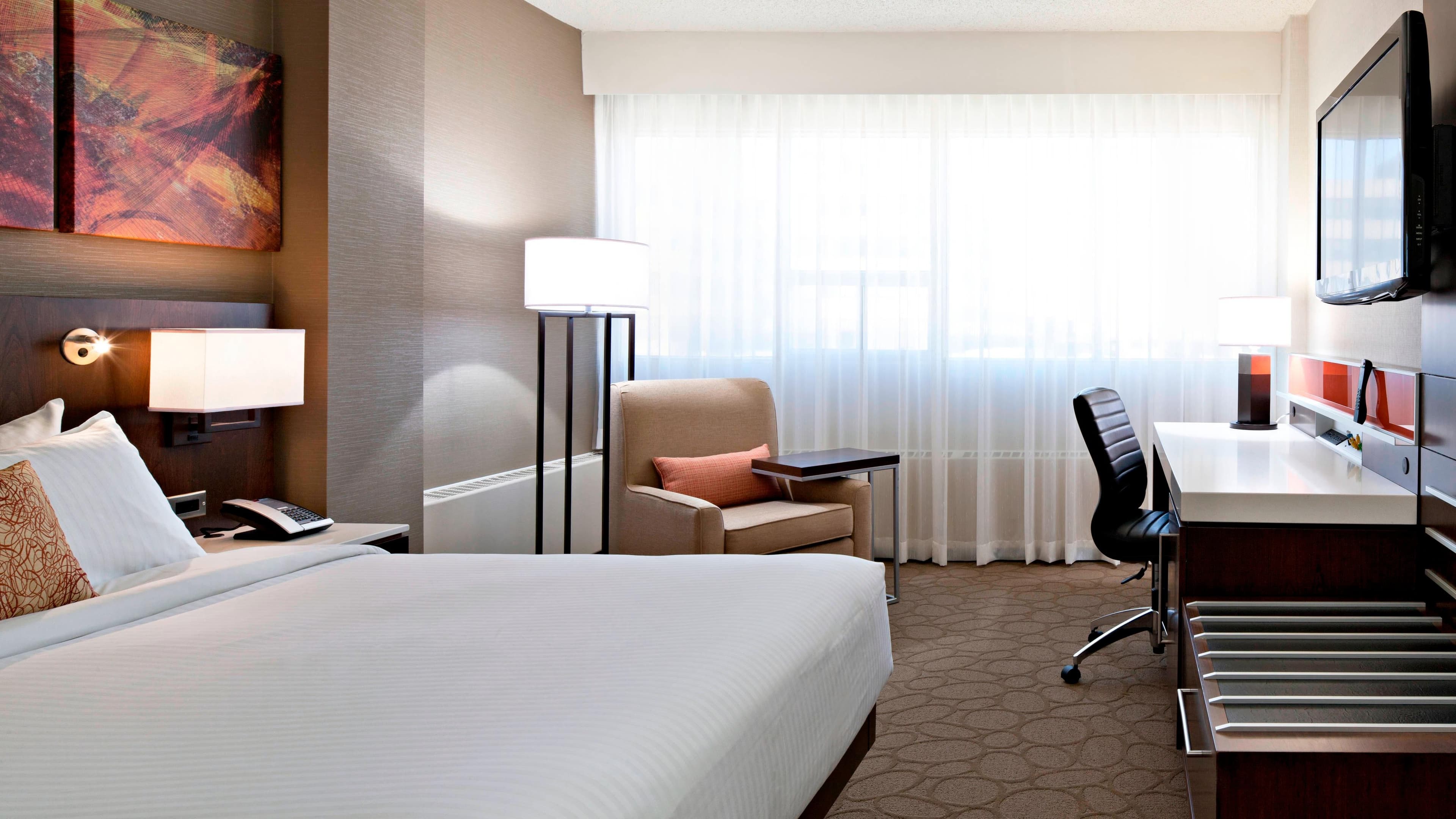 Delta Hotels Edmonton South Conference Centre — 18