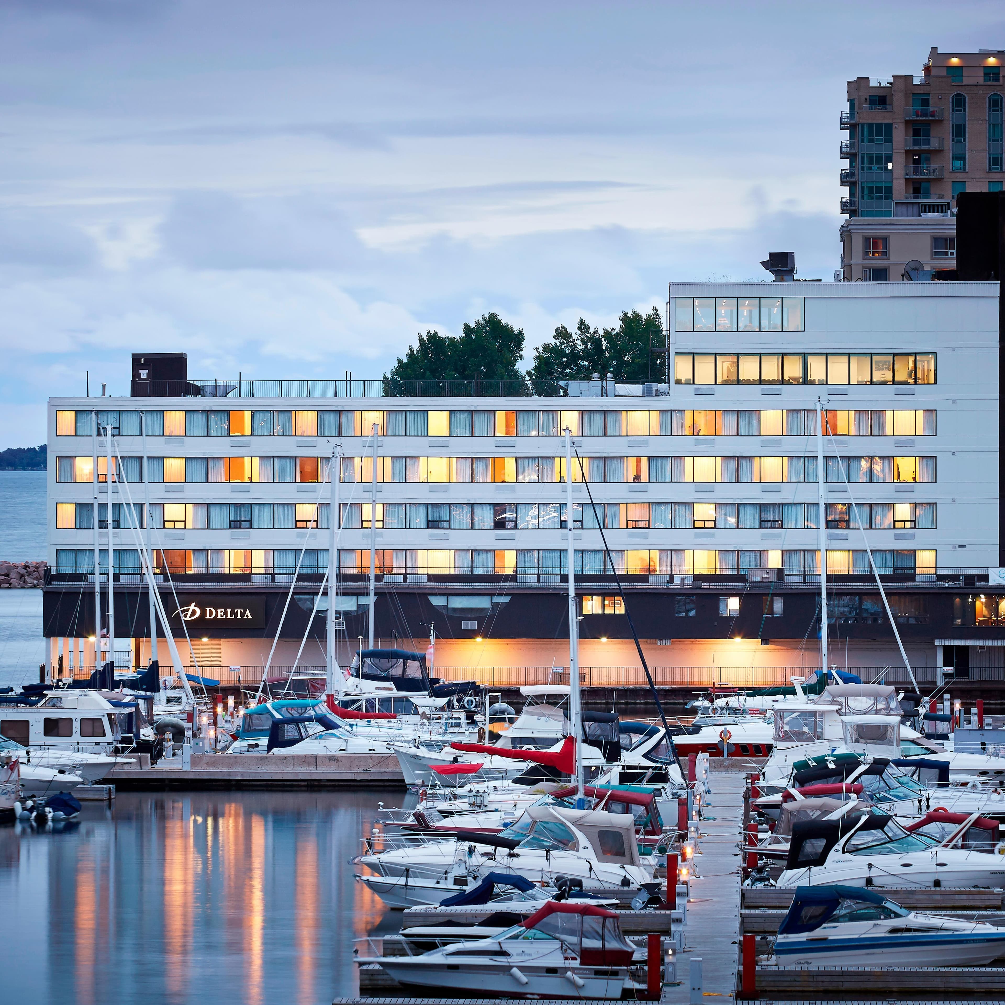 Delta Hotels Kingston Waterfront - Image 1