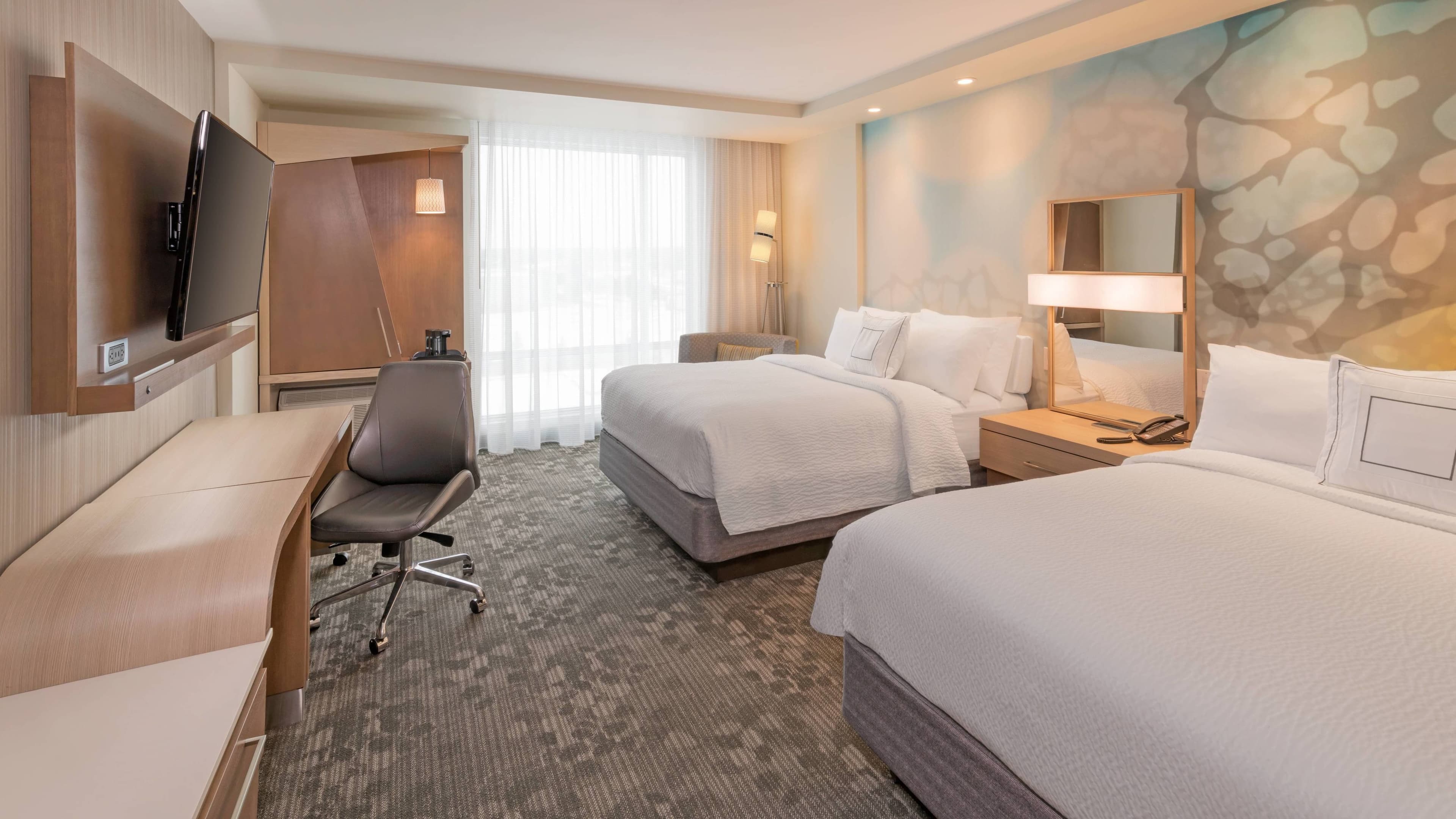 Courtyard Burlington - Image 5