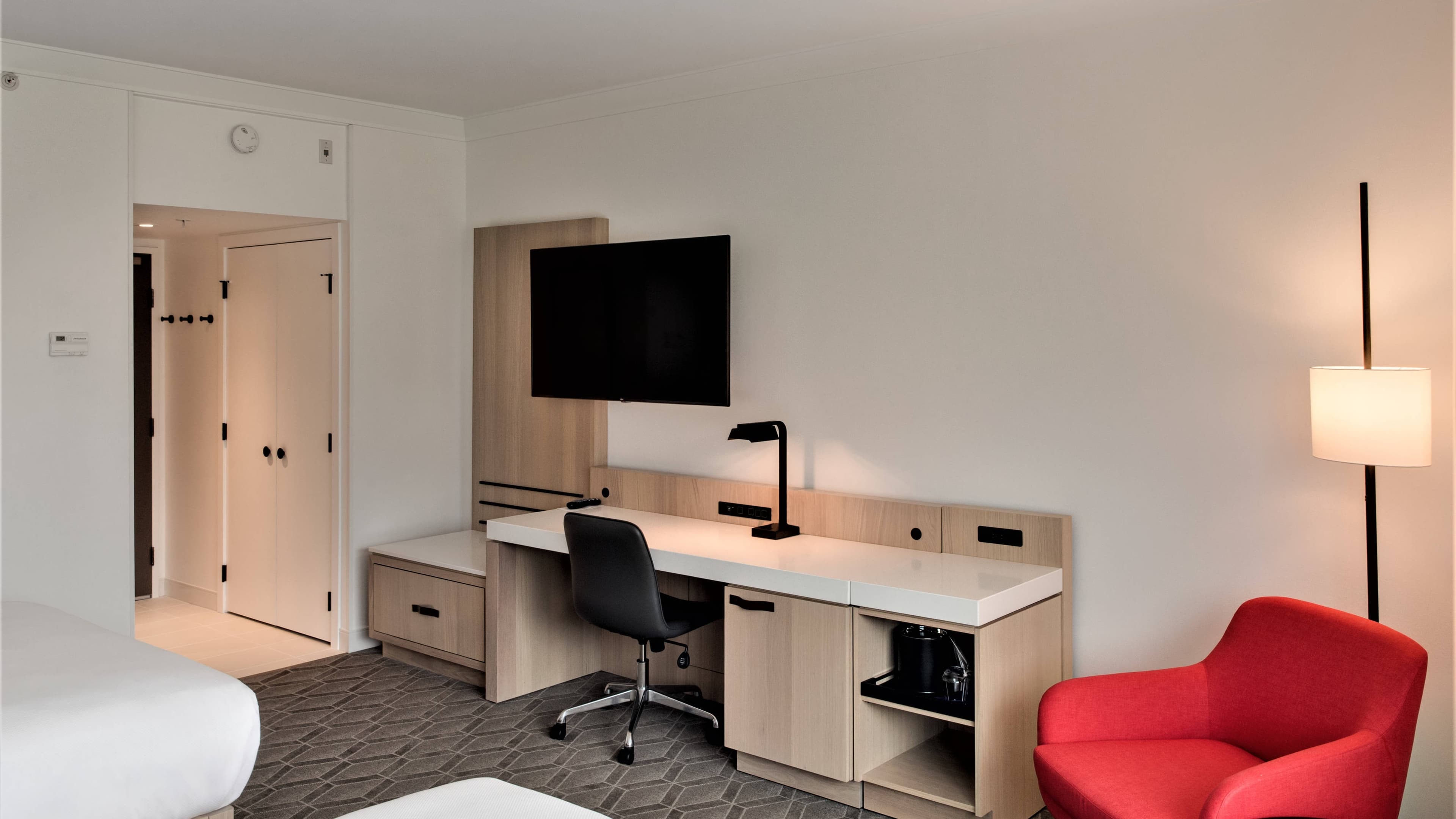 Delta Hotels Kamloops — 15