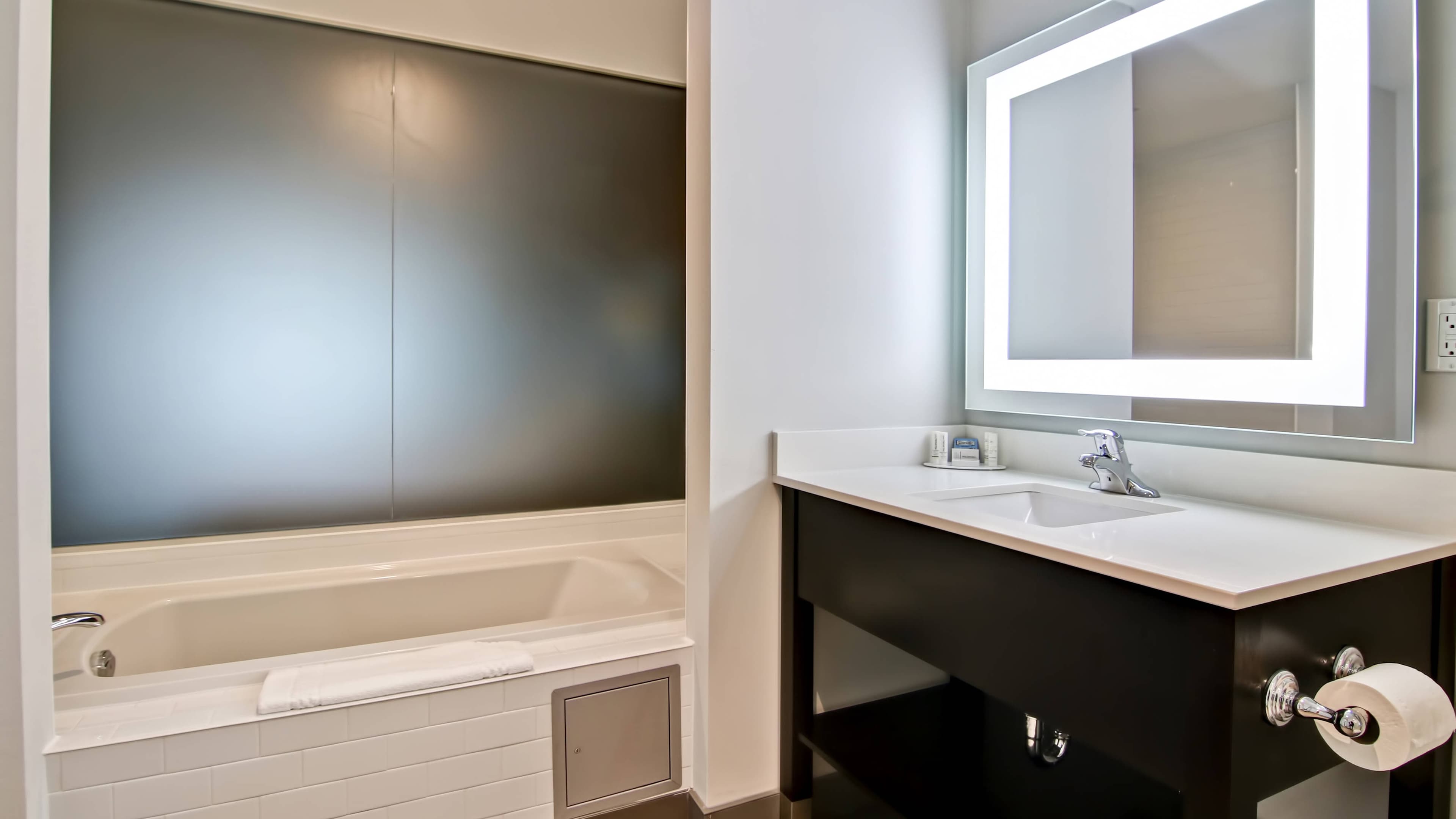 TownePlace Suites Kincardine - Image 4