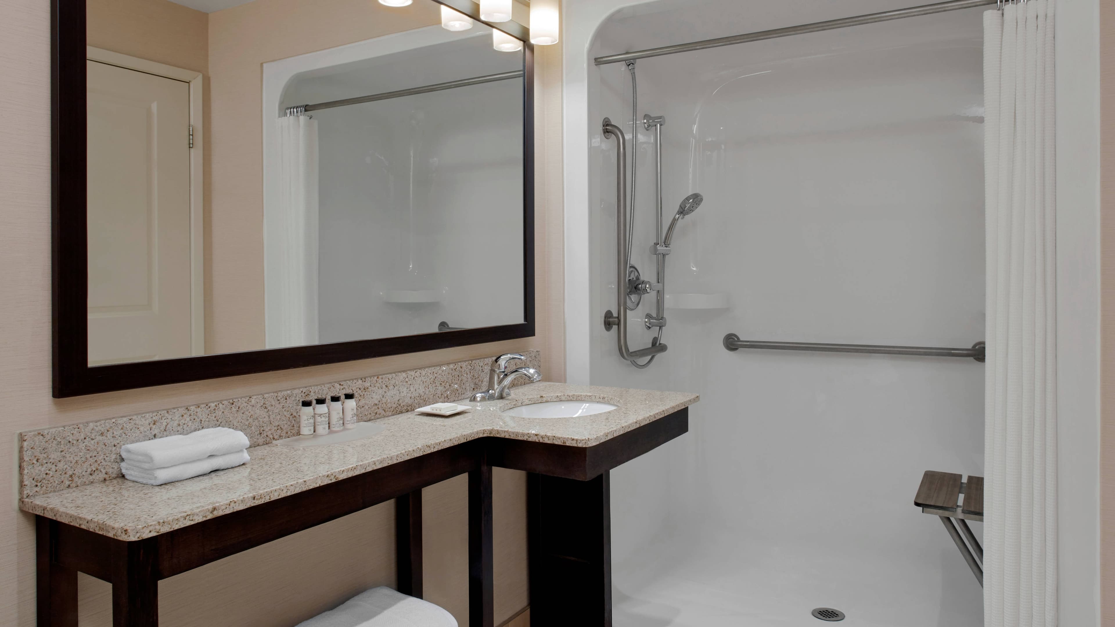 Delta Hotels Guelph Conference Centre — 18