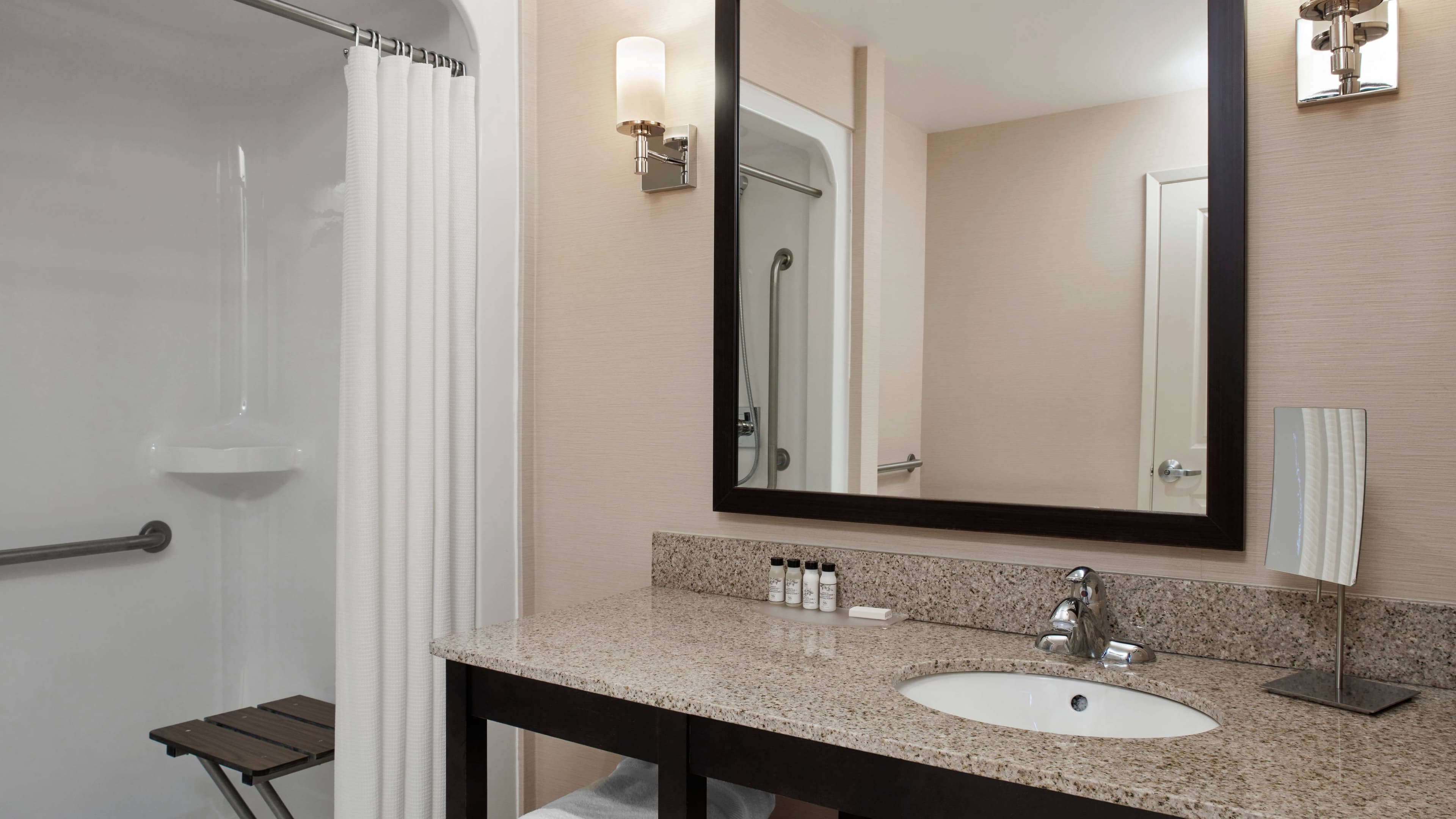 Delta Hotels Guelph Conference Centre — 19