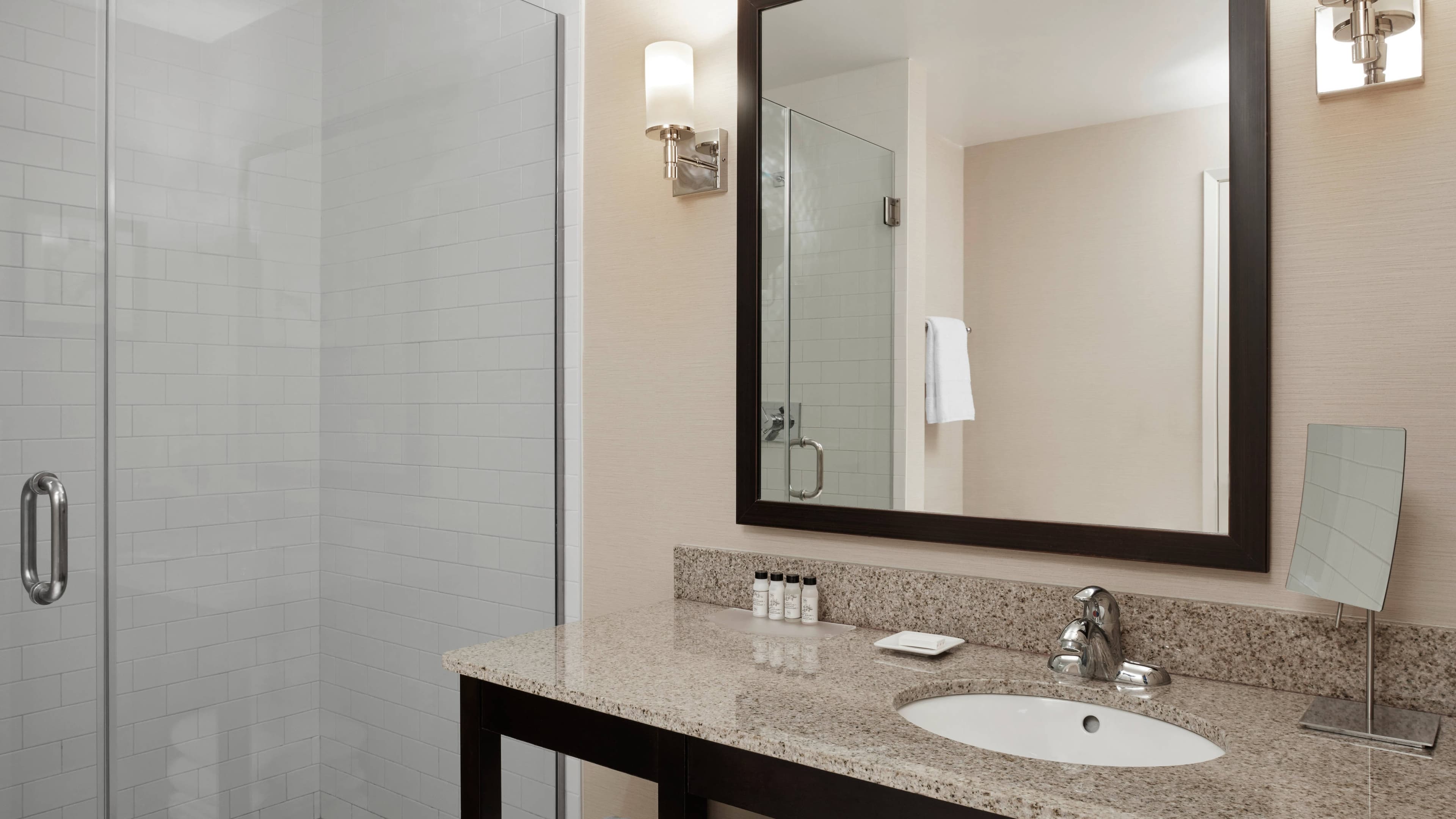 Delta Hotels Guelph Conference Centre — 24