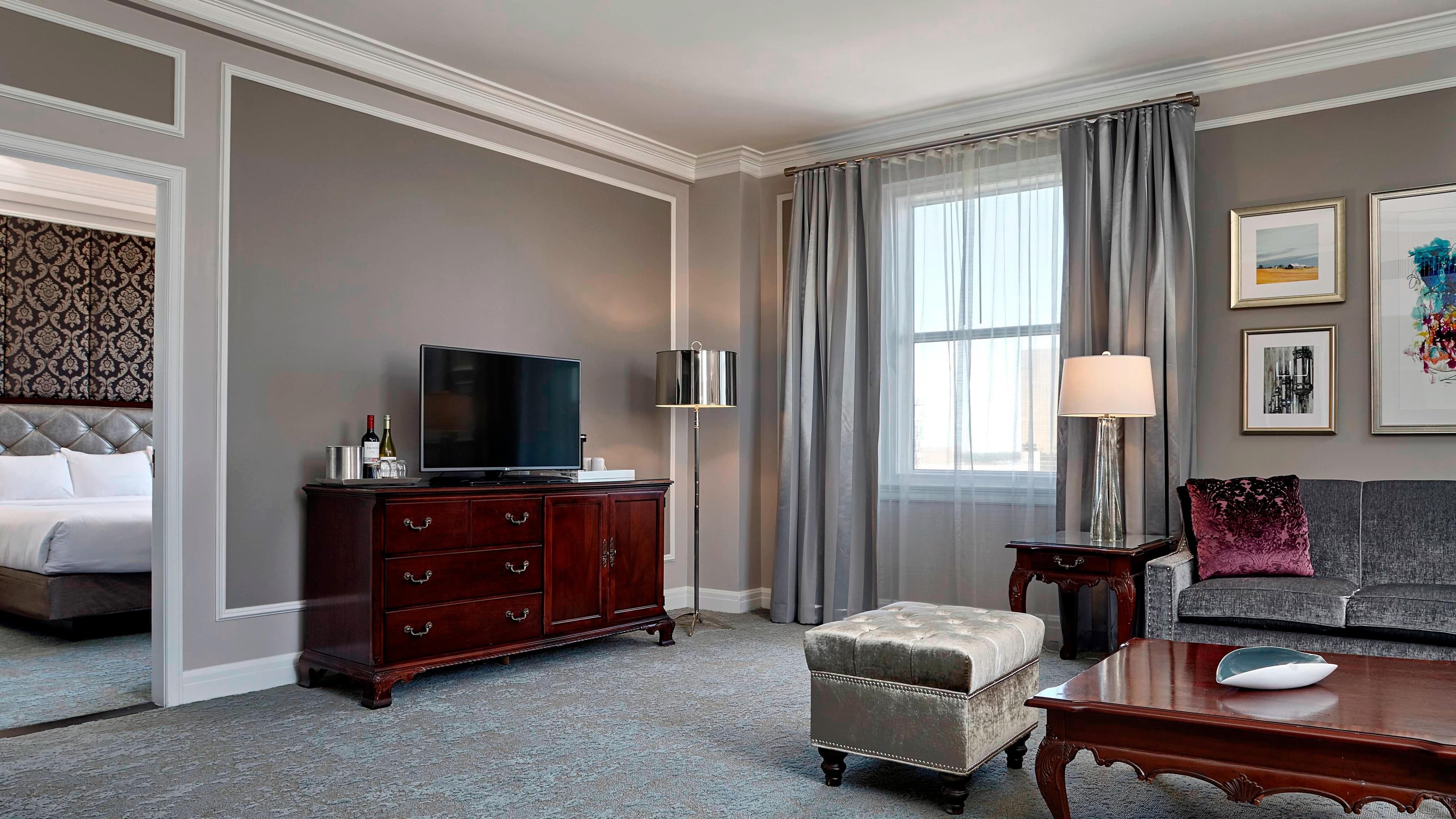 The Hotel Saskatchewan, Autograph Collection - Image 3