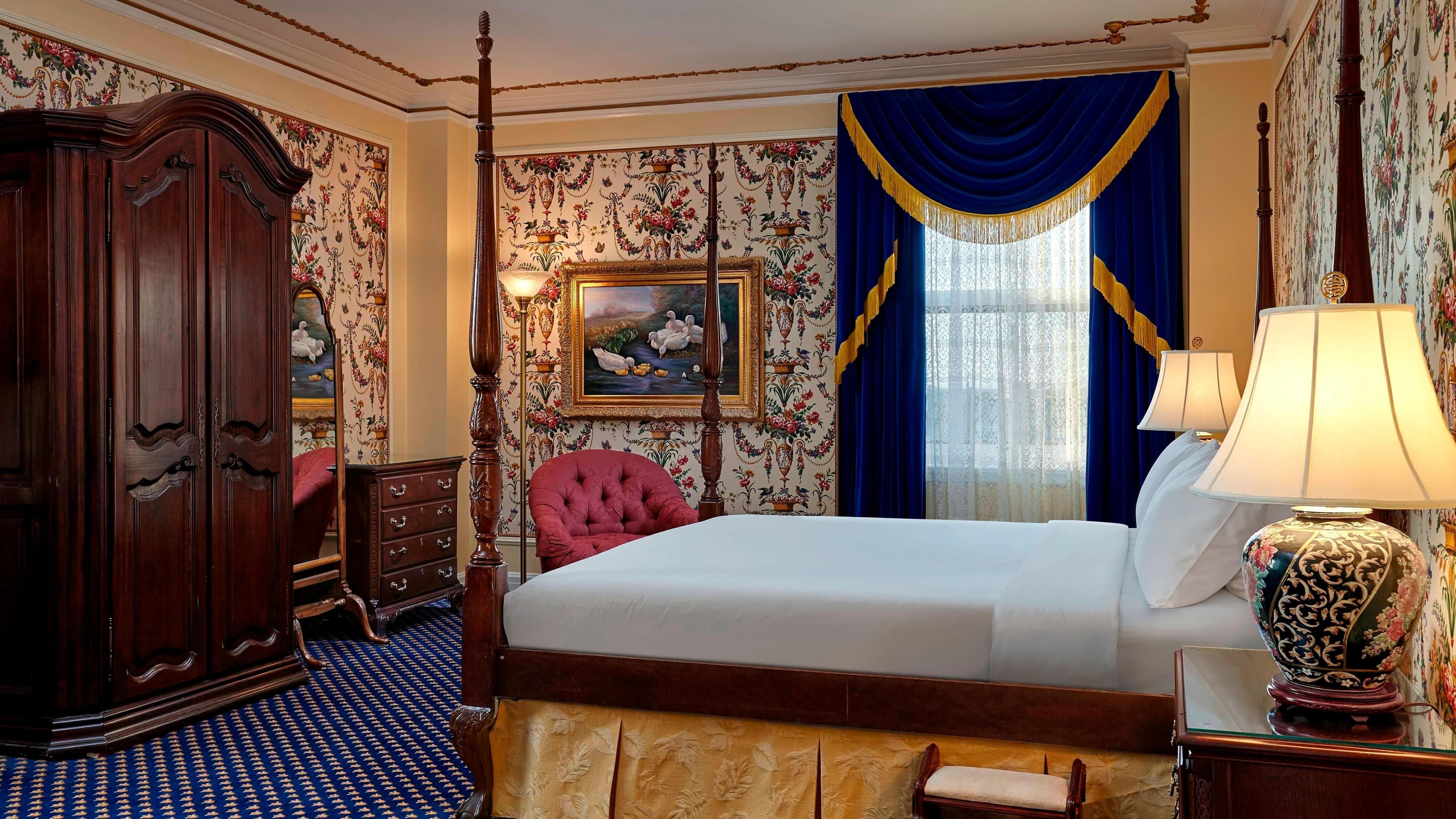 The Hotel Saskatchewan, Autograph Collection — 31