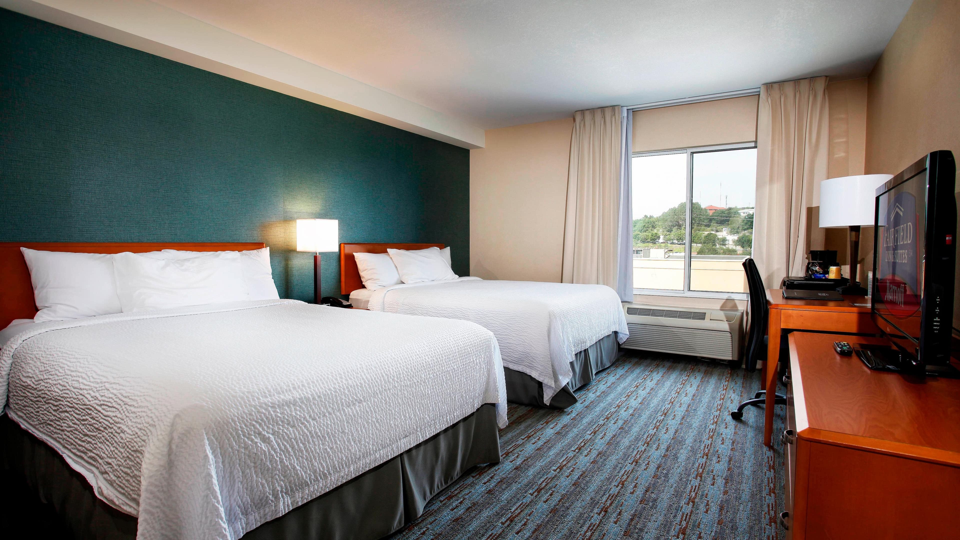 Fairfield Inn & Suites Sudbury — 11