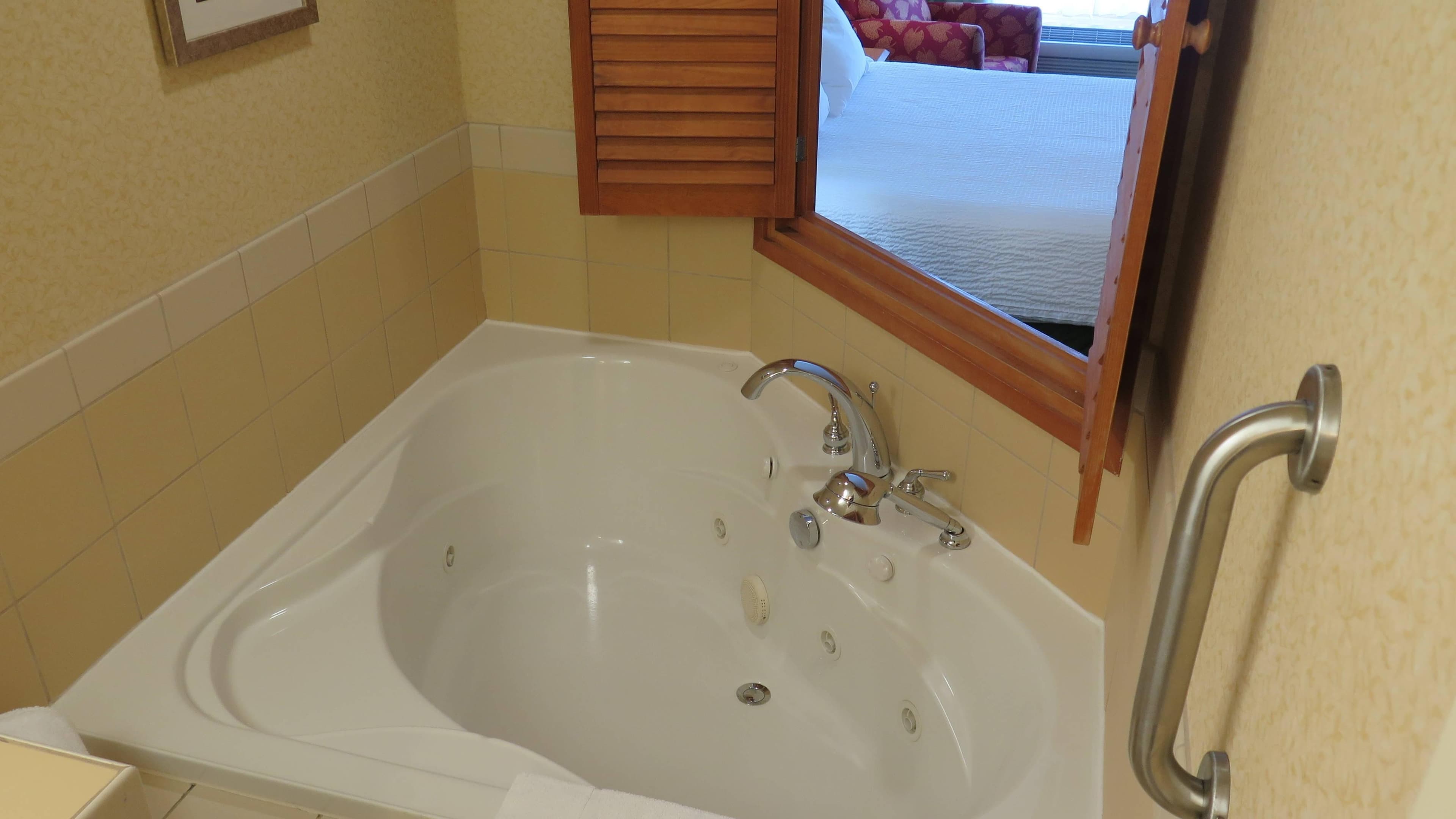 Fairfield Inn & Suites Sudbury — 14