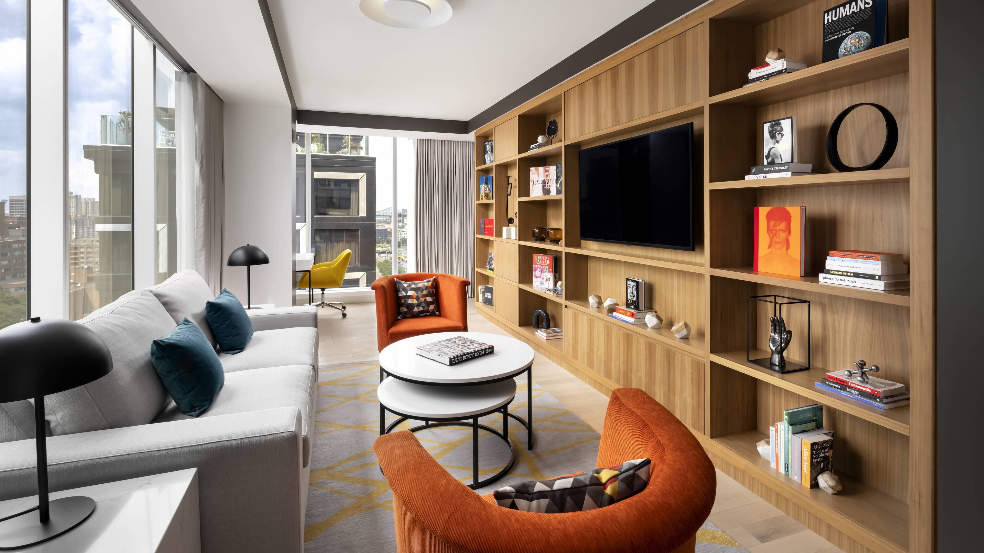 Humaniti Hotel Montreal, Autograph Collection — 23
