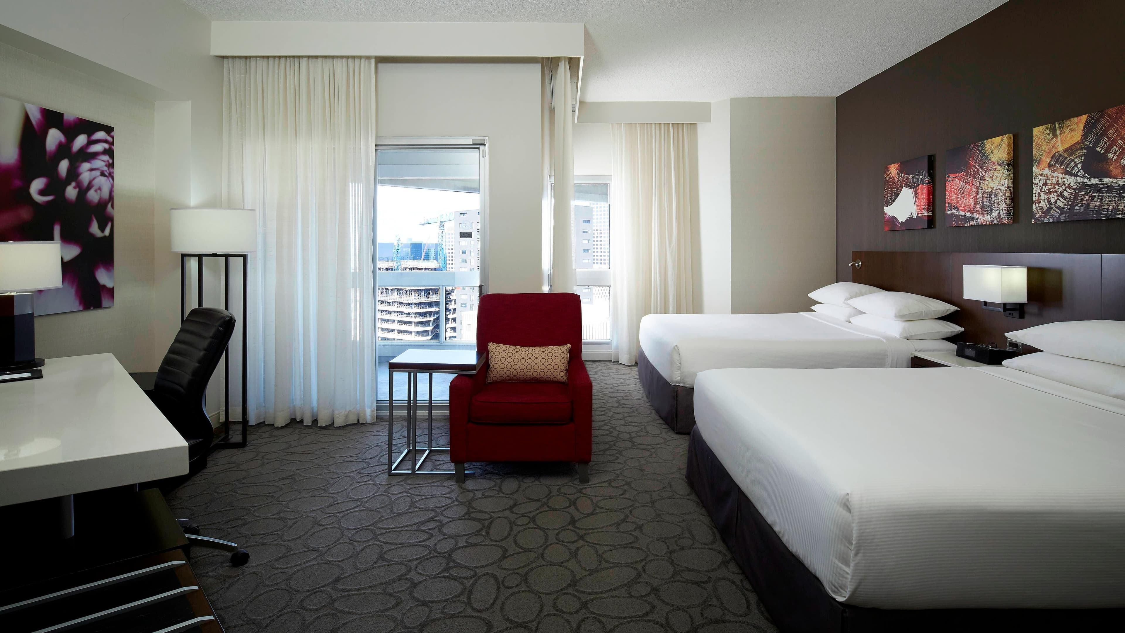 Delta Hotels Montreal — 14