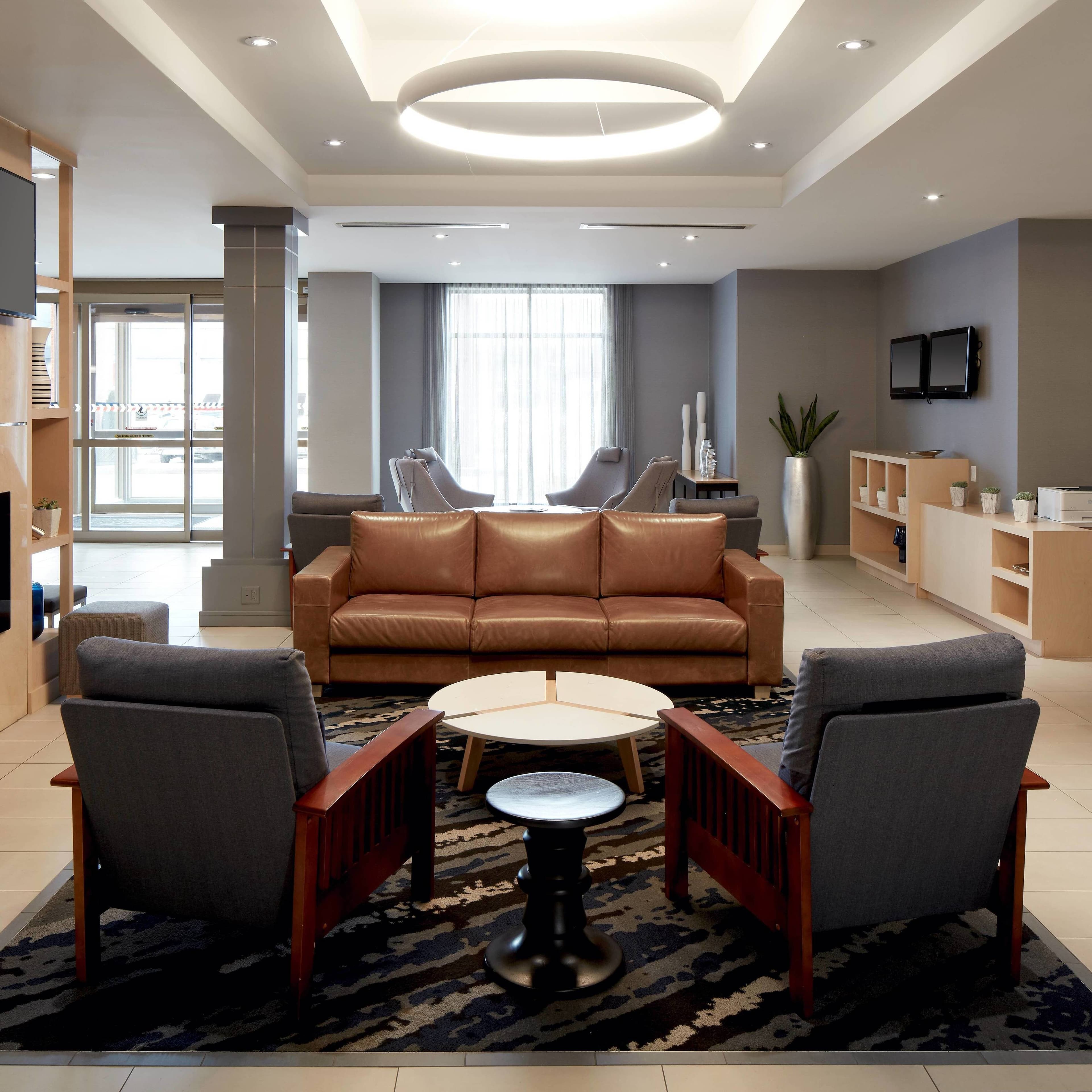 Fairfield Inn & Suites Montreal Airport - Image 1