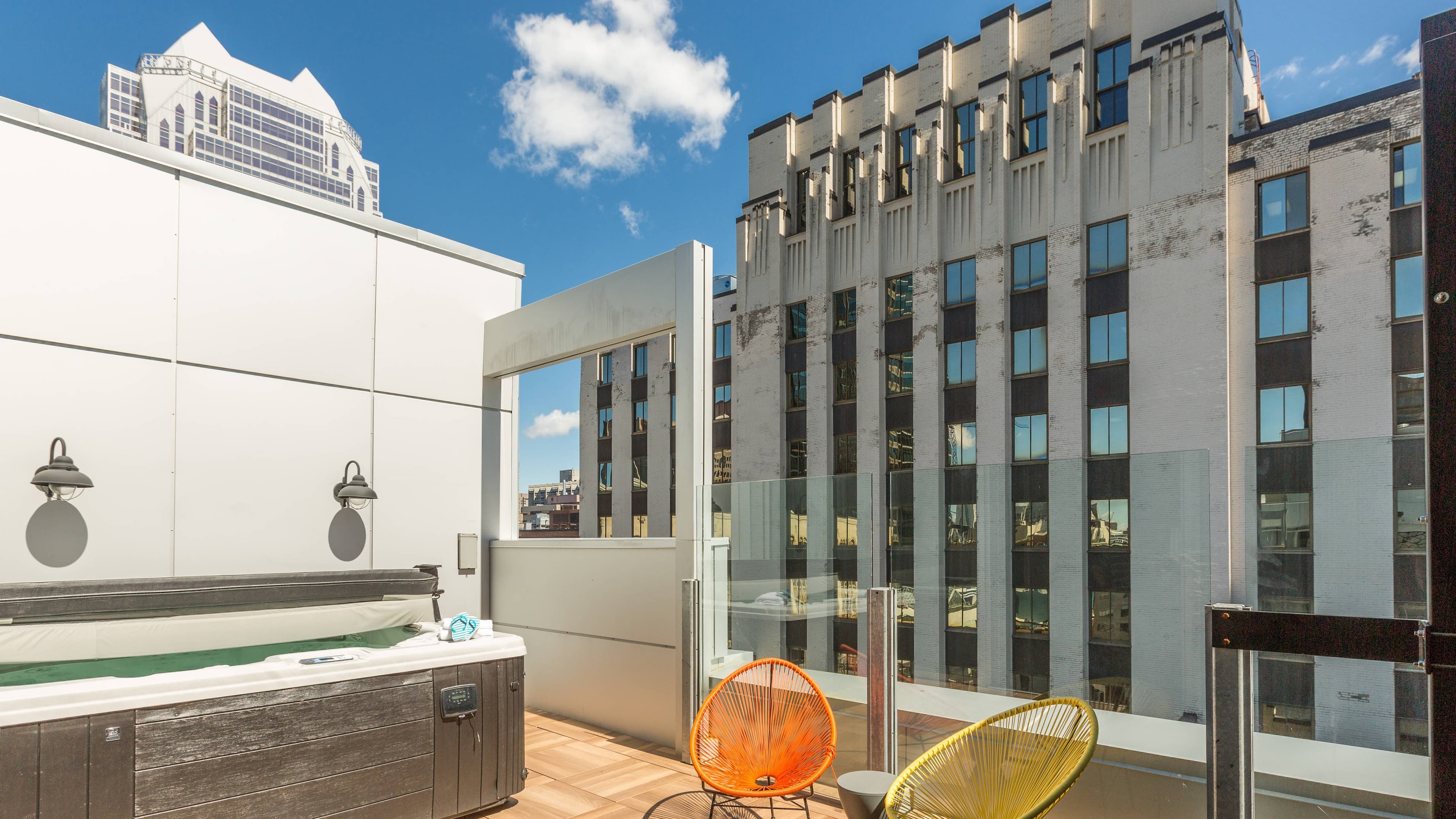 Renaissance Montreal Downtown Hotel — 32