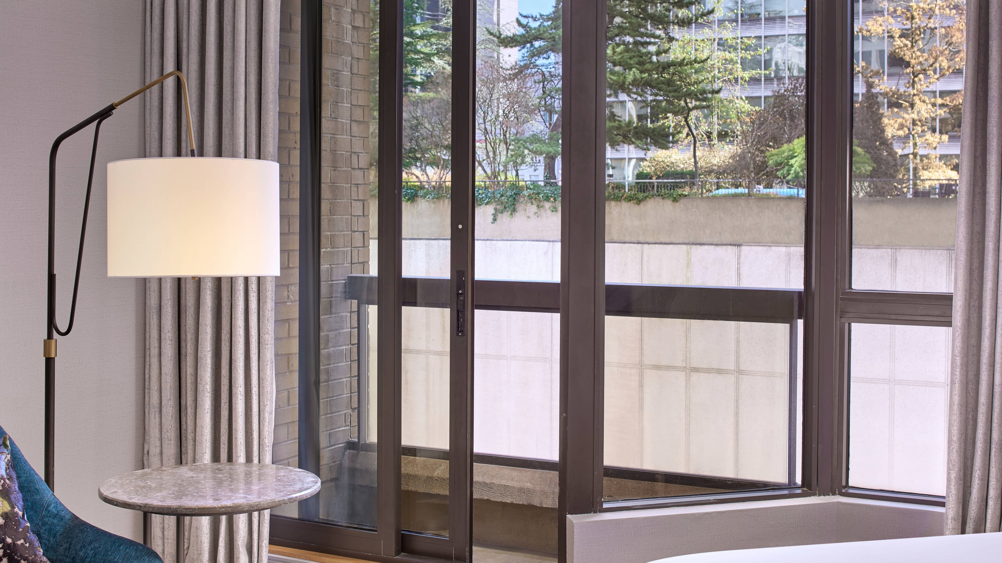 Metropolitan Hotel Vancouver — 23