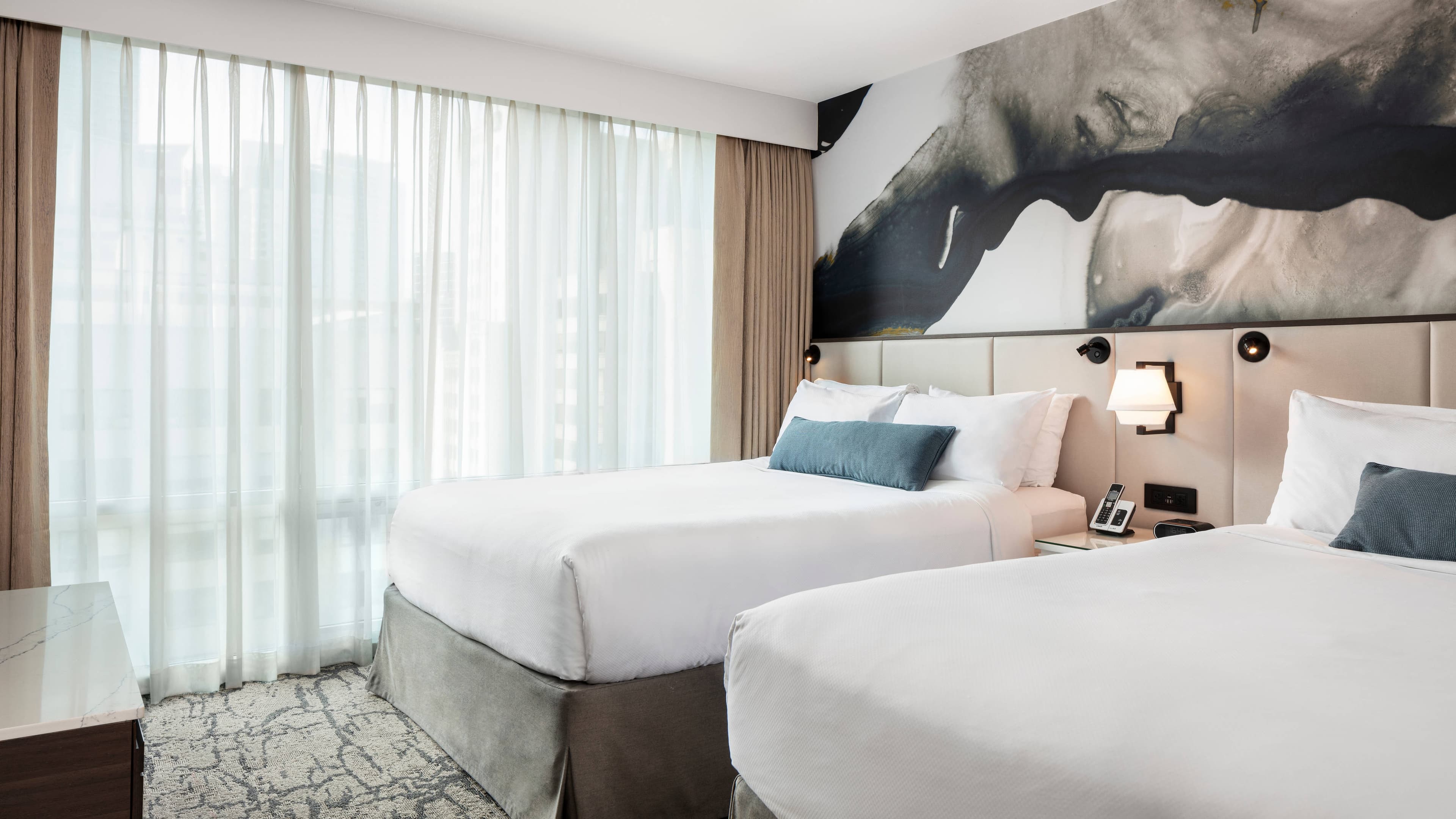 Delta Hotels Vancouver Downtown Suites — 29