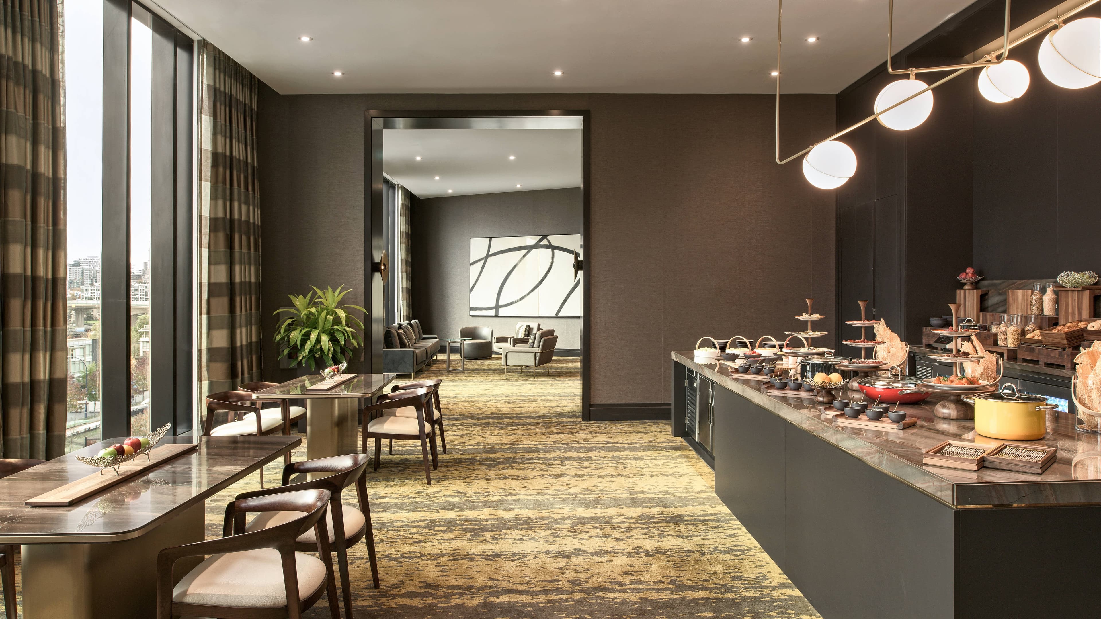 JW Marriott Parq Vancouver — 9