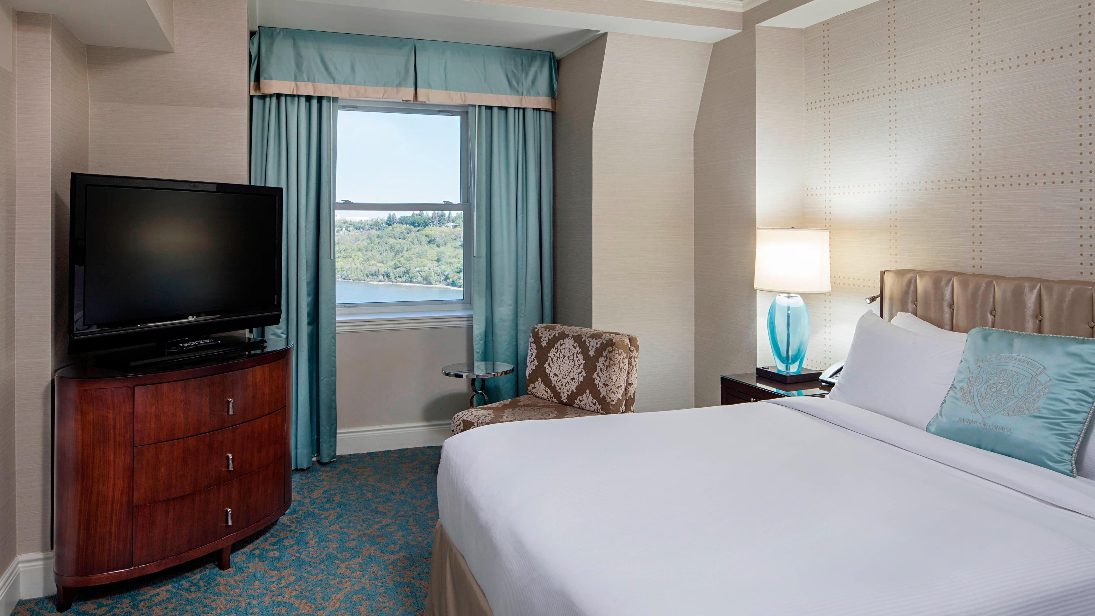 Delta Hotels Bessborough — 6