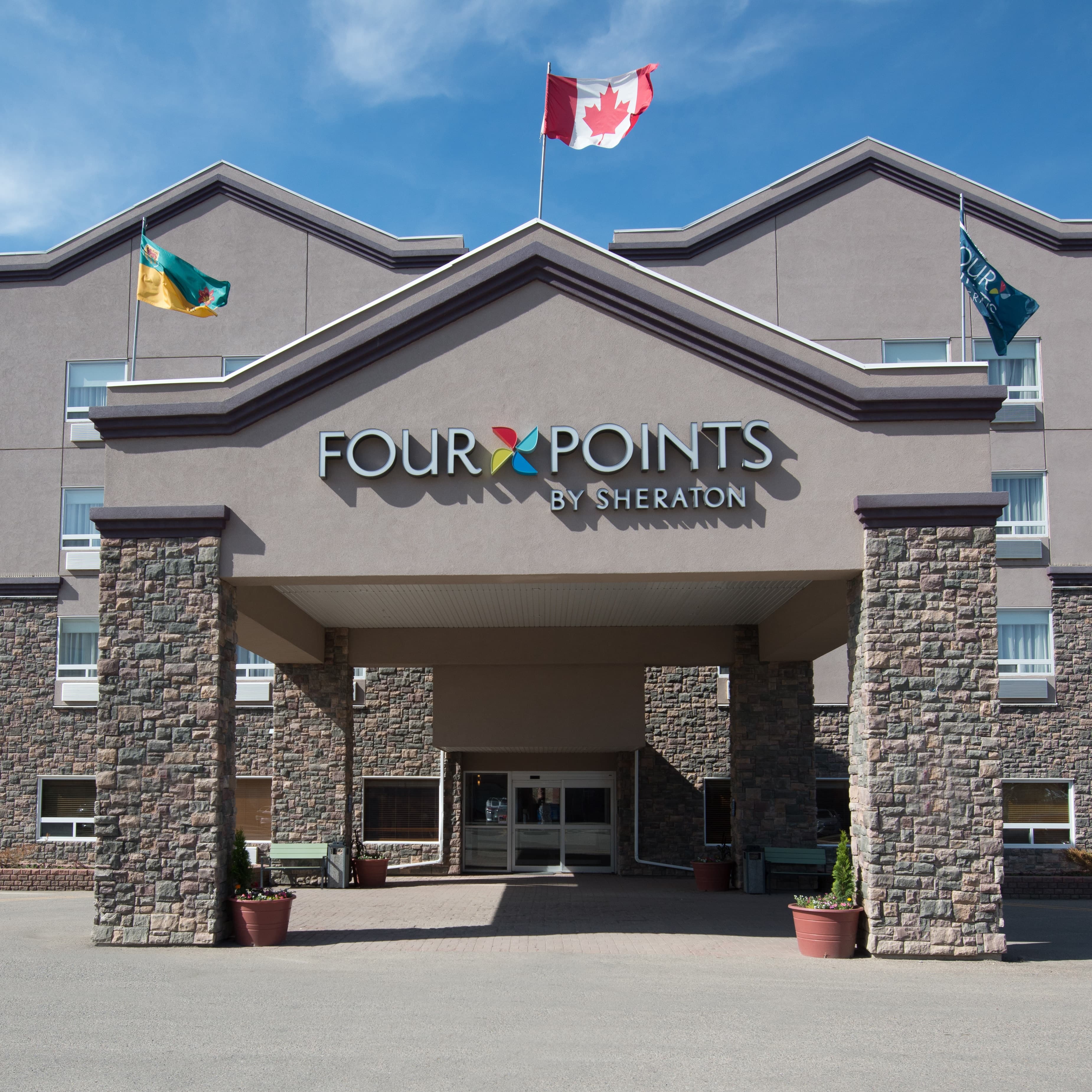 Four Points by Sheraton Saskatoon - Image 1