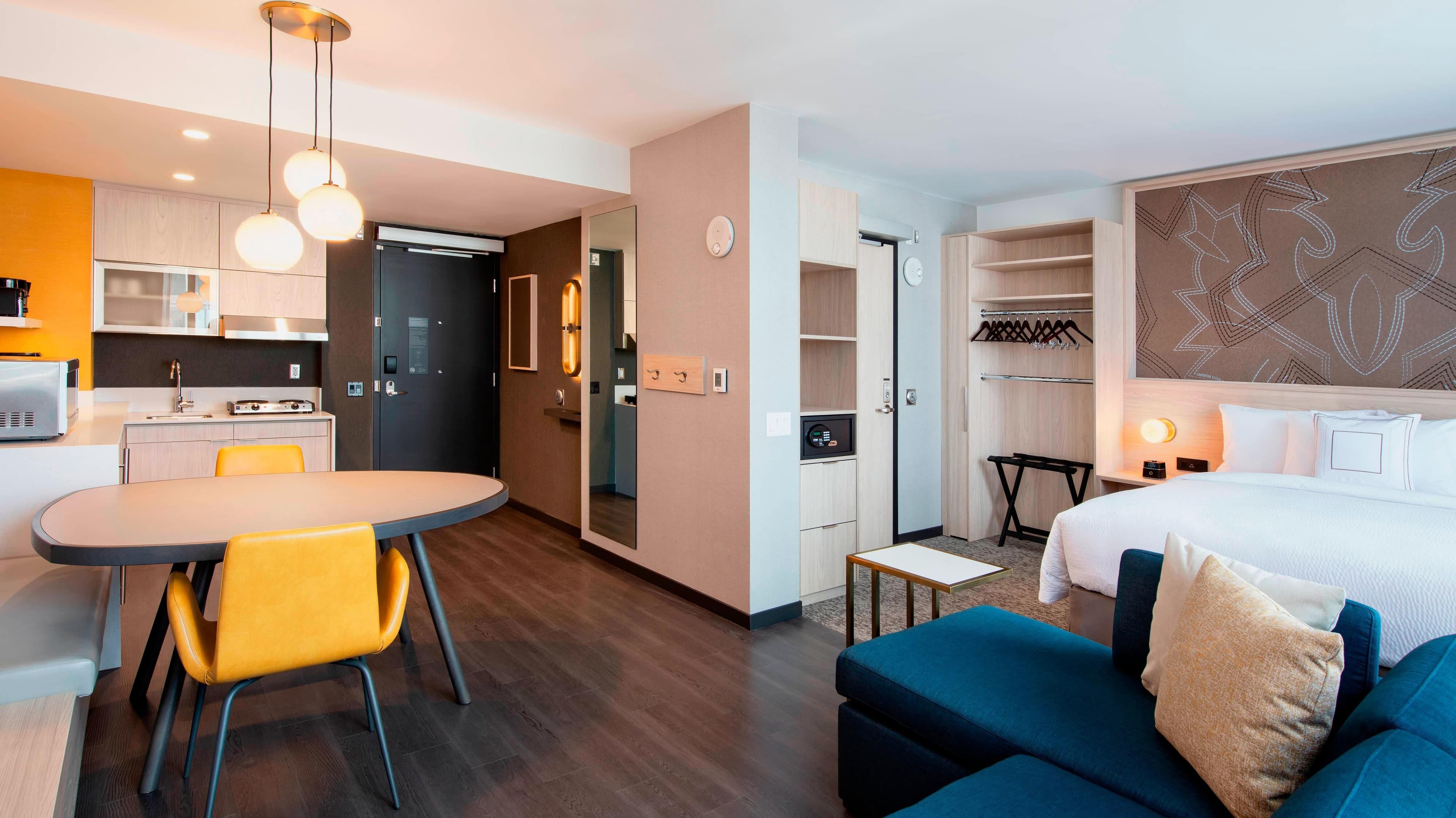 Residence Inn Calgary Downtown/Beltline District — 7