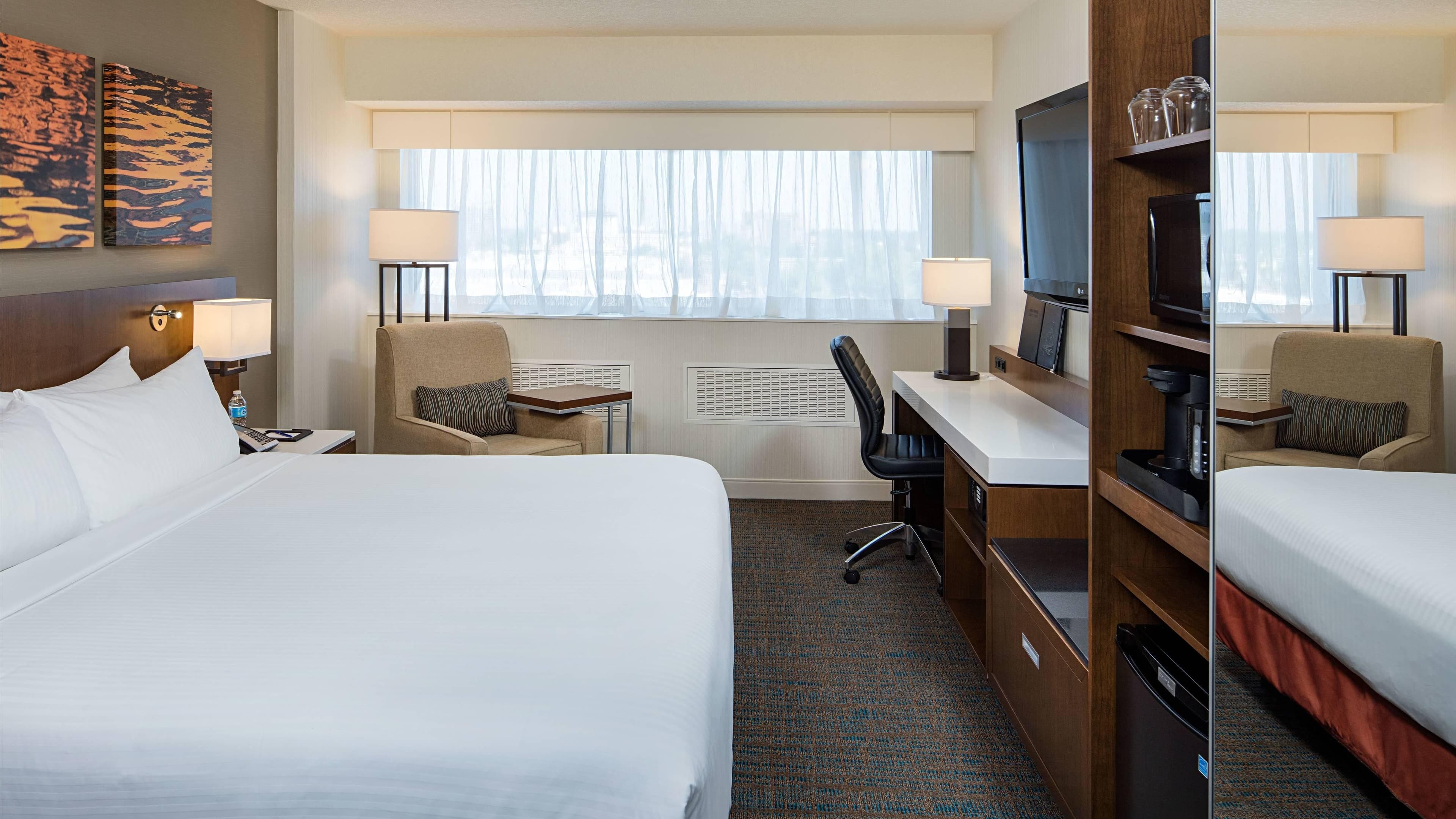 Delta Hotels Calgary South — 25