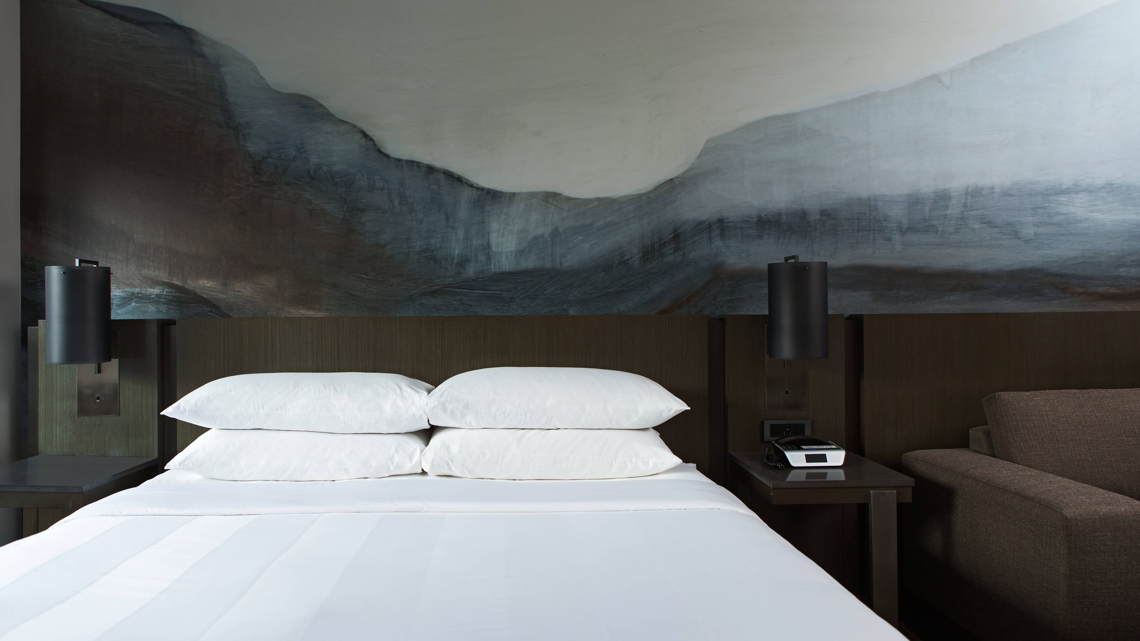 Calgary Marriott Downtown Hotel — 12