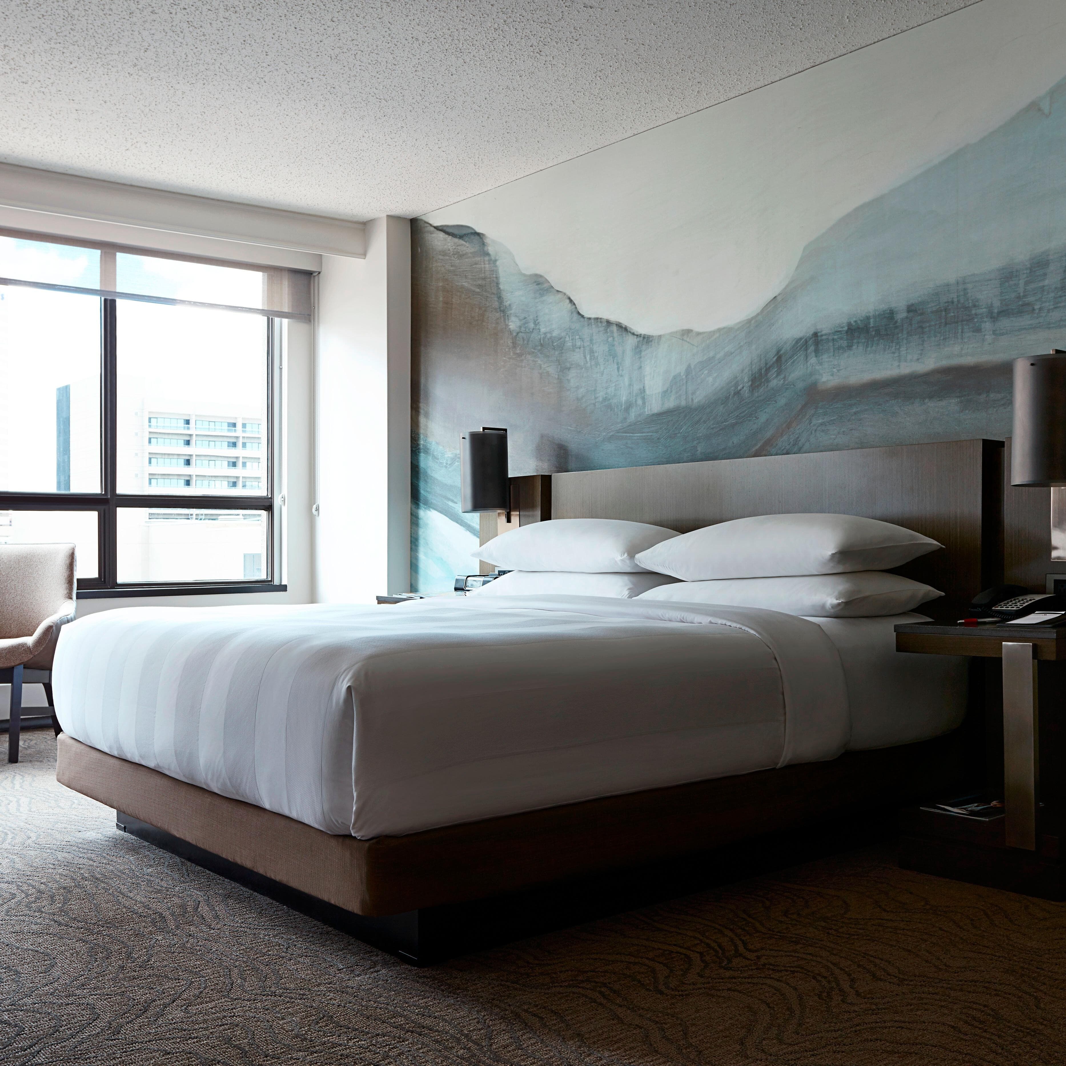 Calgary Marriott Downtown Hotel - Image 1