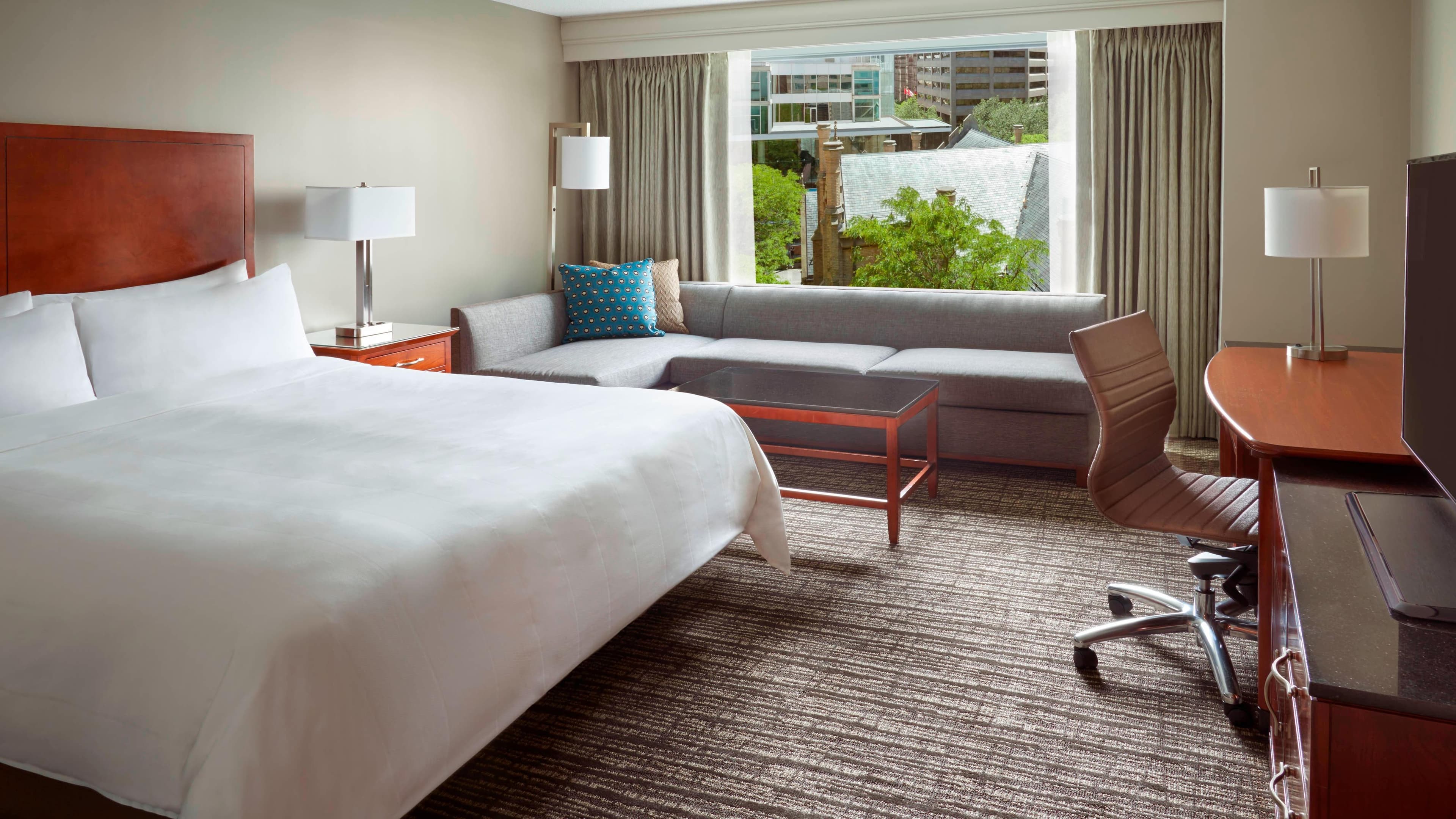 Marriott Downtown at CF Toronto Eaton Centre — 33