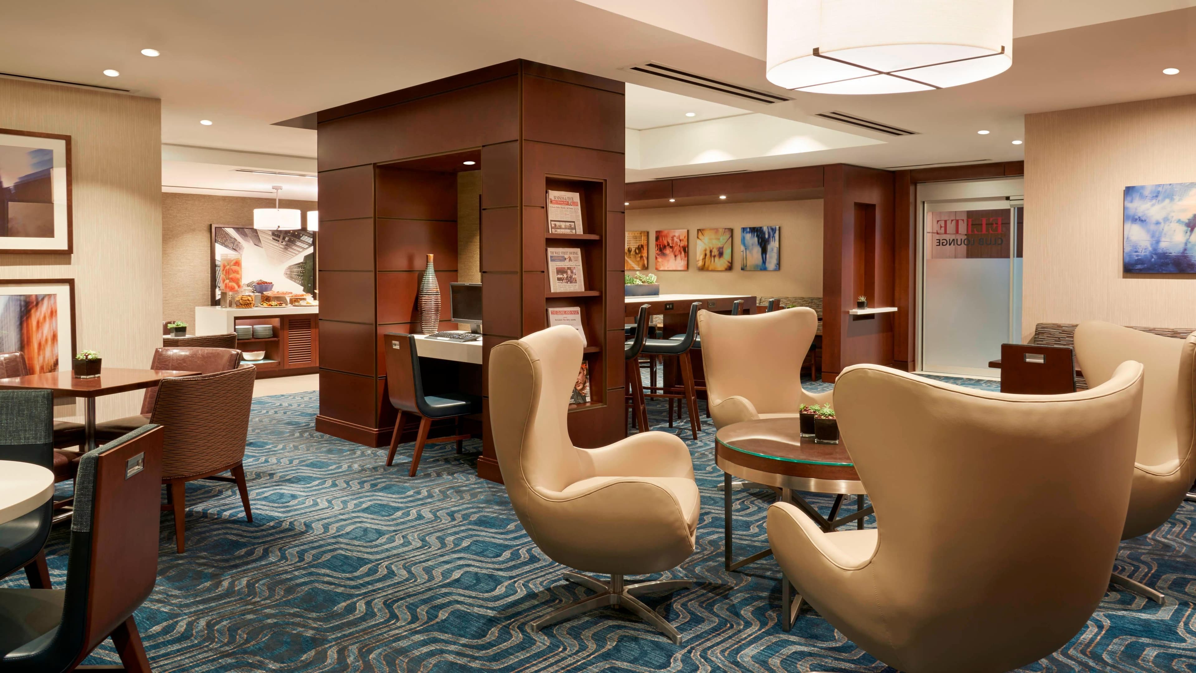 Marriott Downtown at CF Toronto Eaton Centre — 14