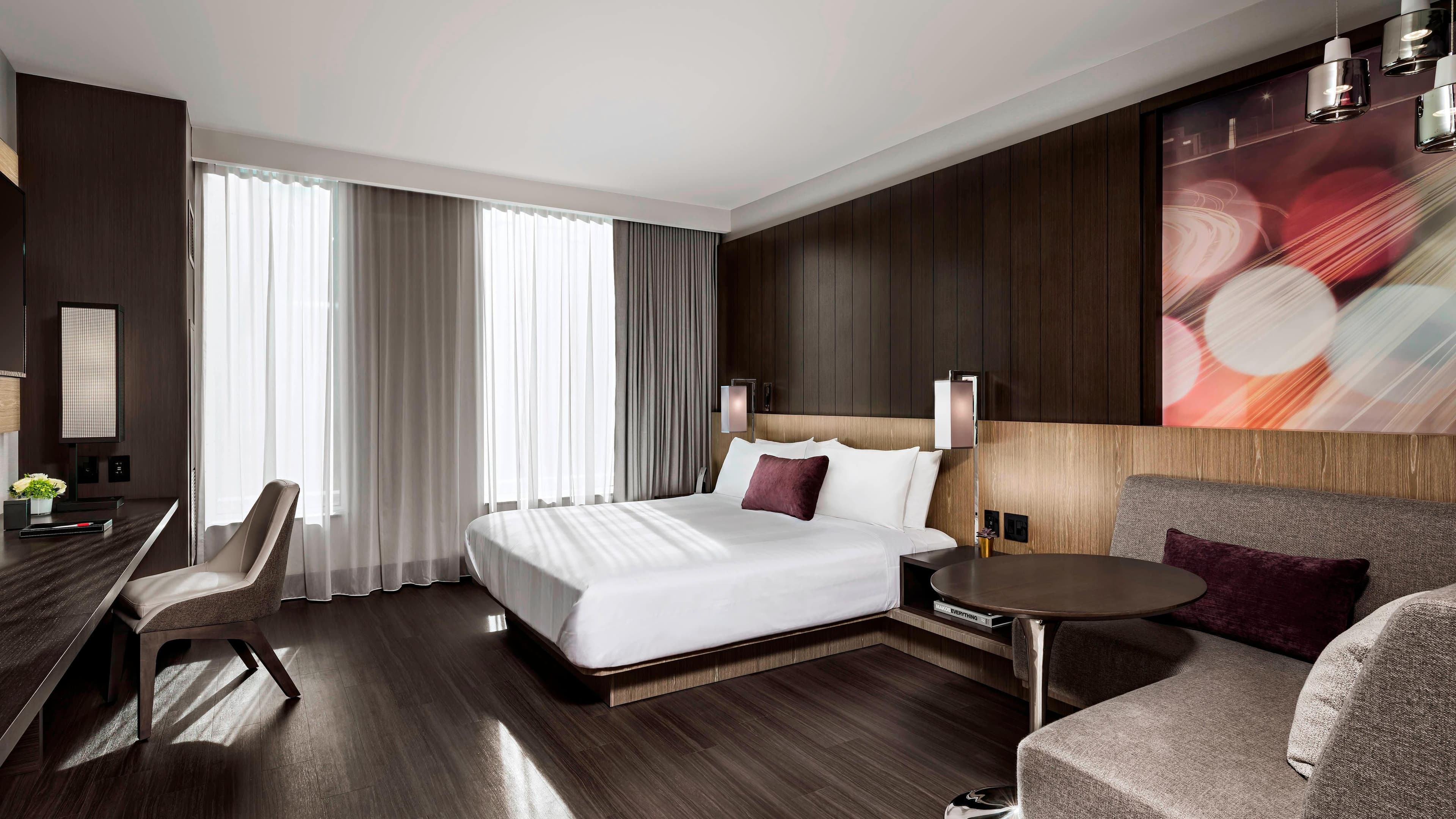 M Club lounge access - Image 2