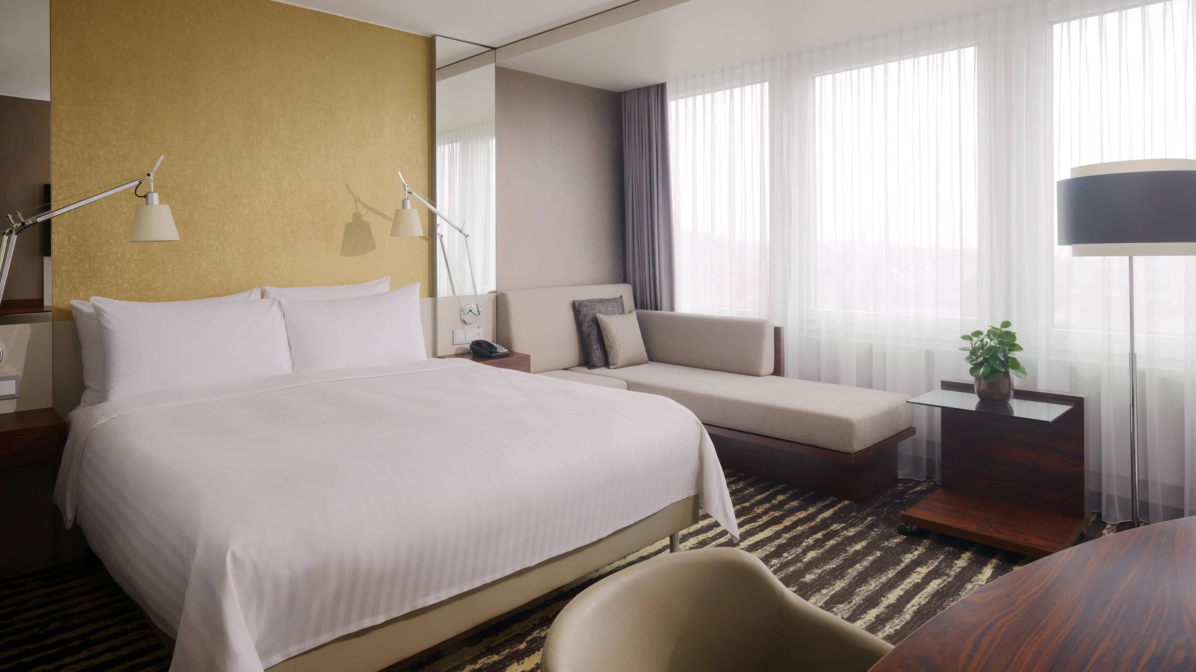 Zurich Marriott Hotel — 18